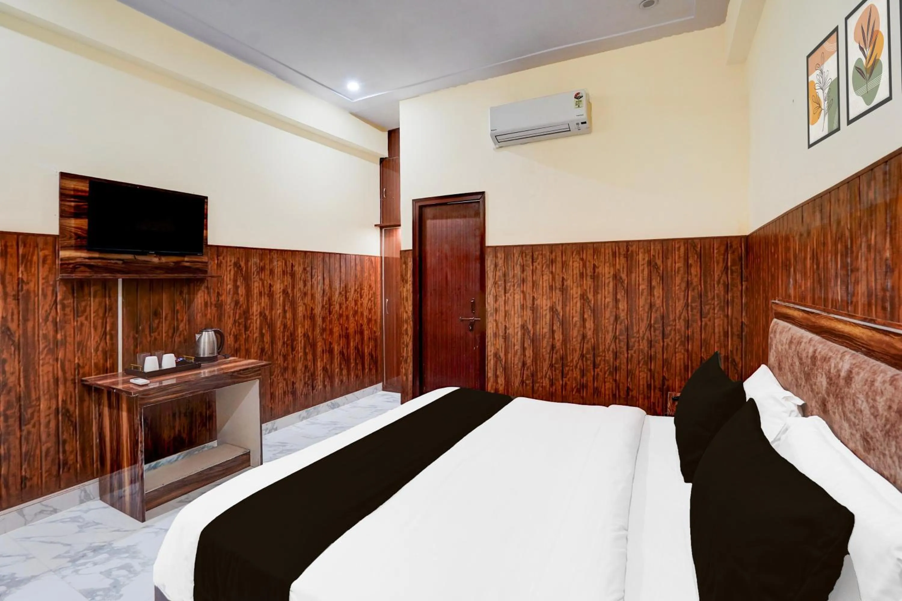 Bedroom, Bed in Super Collection O Govind Vihar Matiyari Formerly Saffron