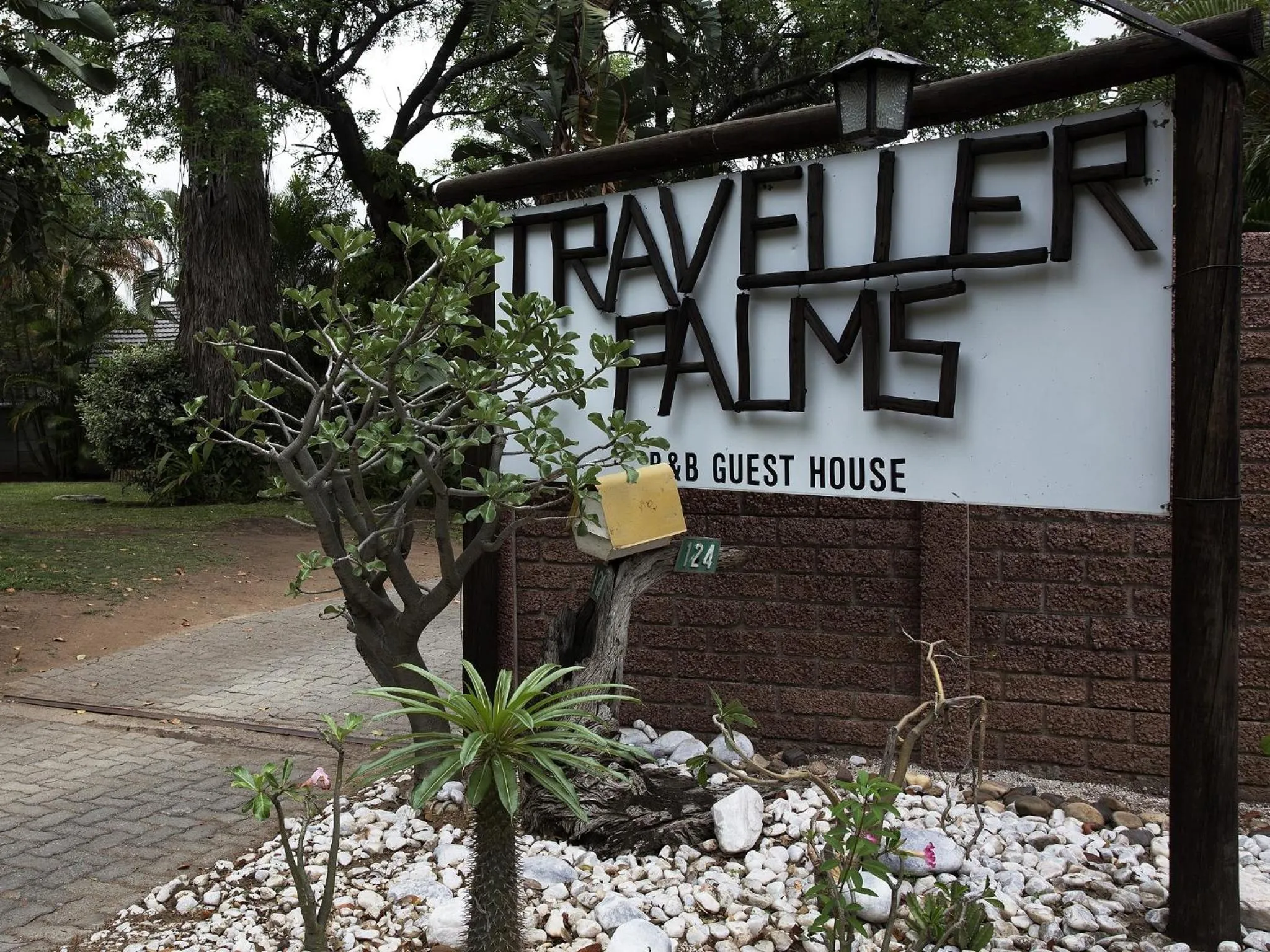 Facade/entrance in A Traveller's Palm