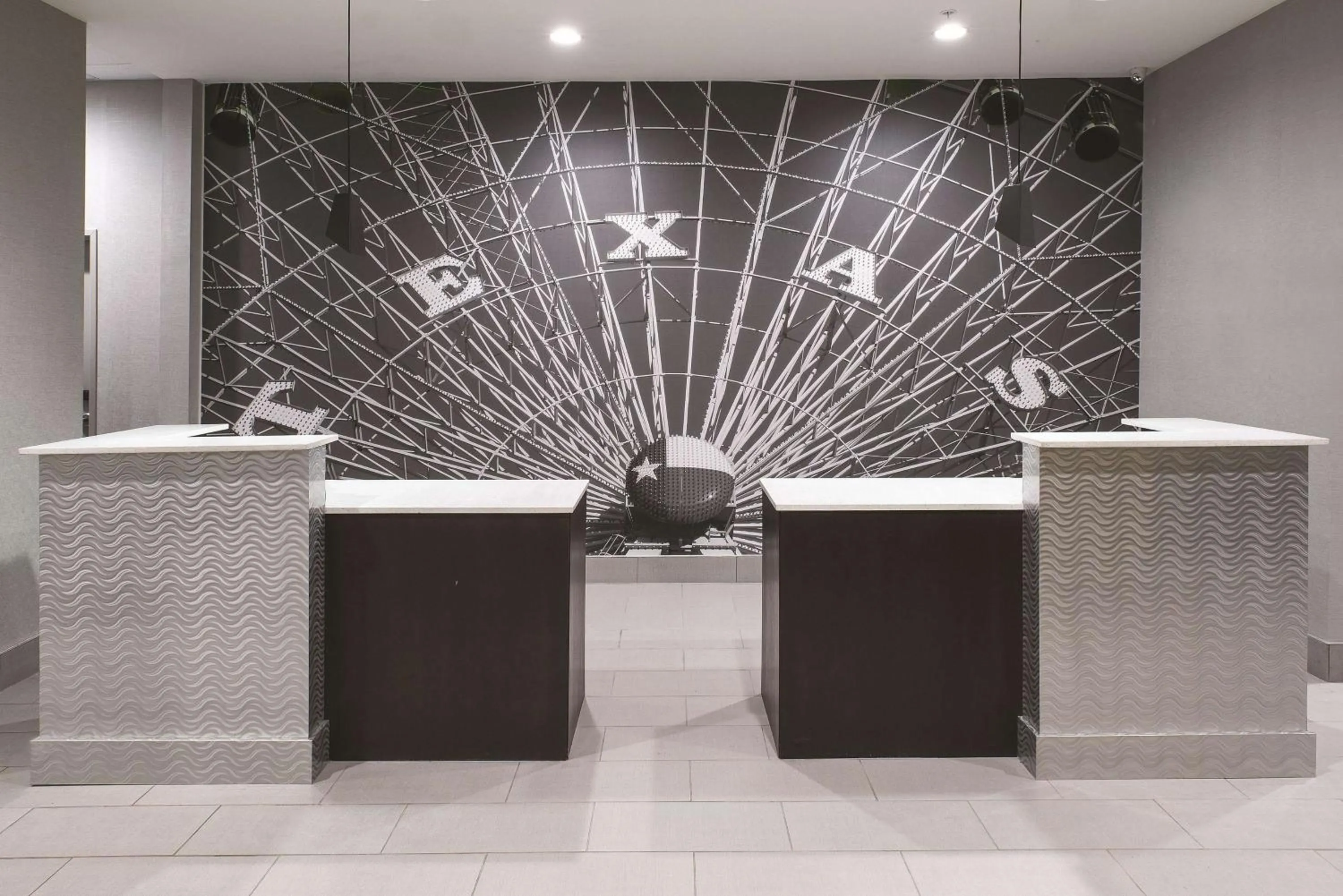 Lobby or reception in La Quinta by Wyndham Fort Worth West - I-30