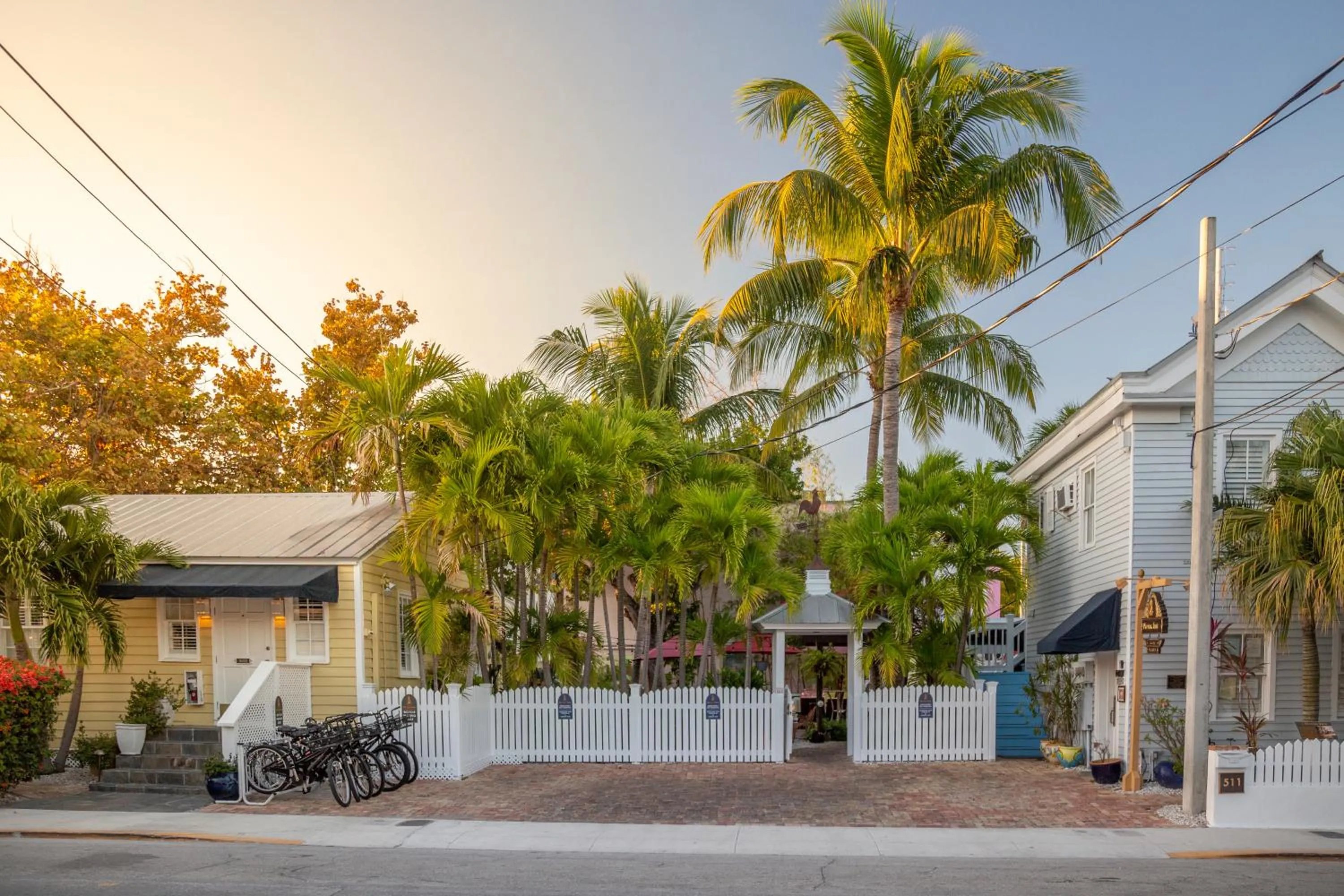 Facade/entrance in Duval Inn - Key West