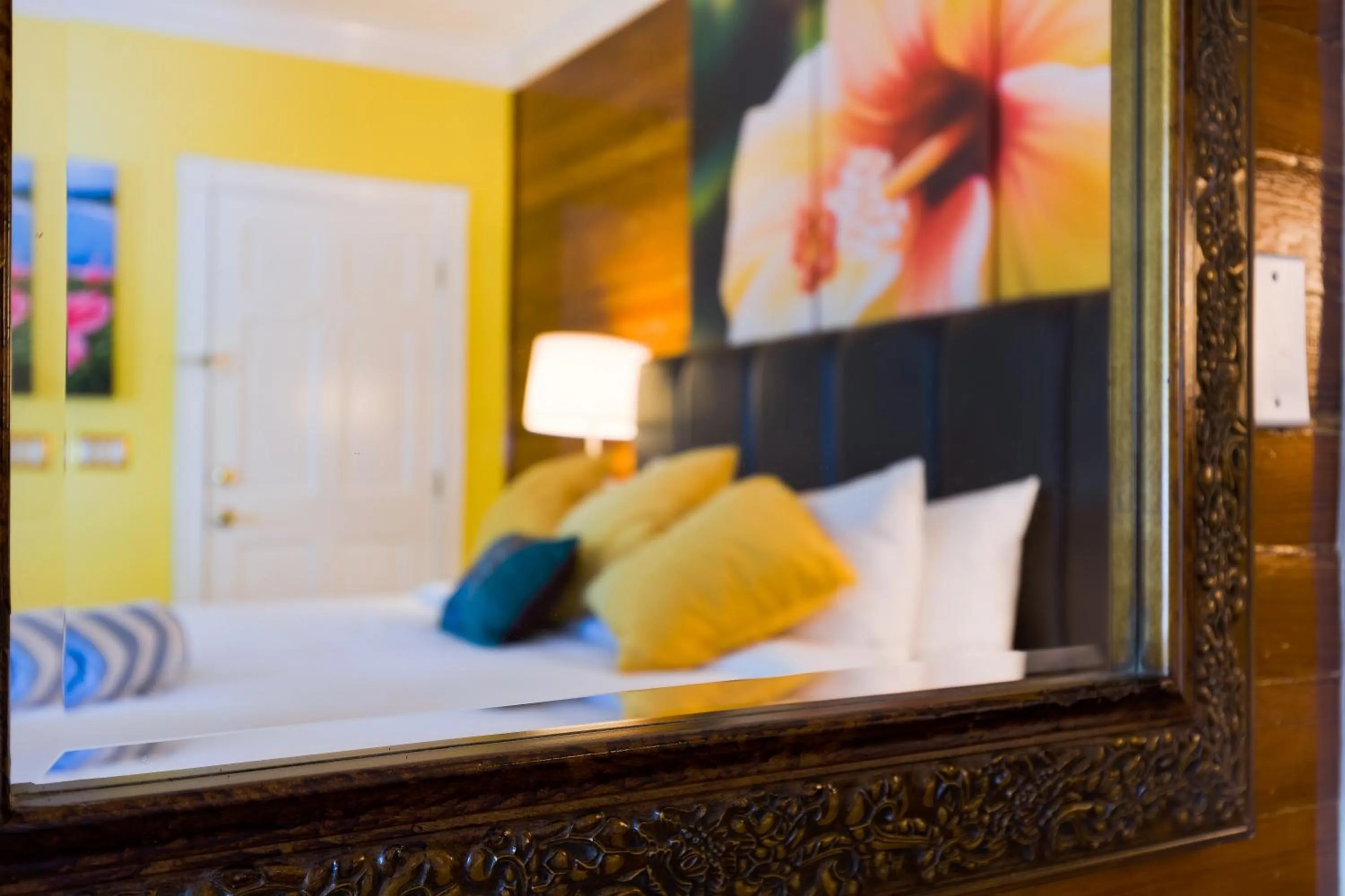 Decorative detail, Bed in Duval Inn - Key West