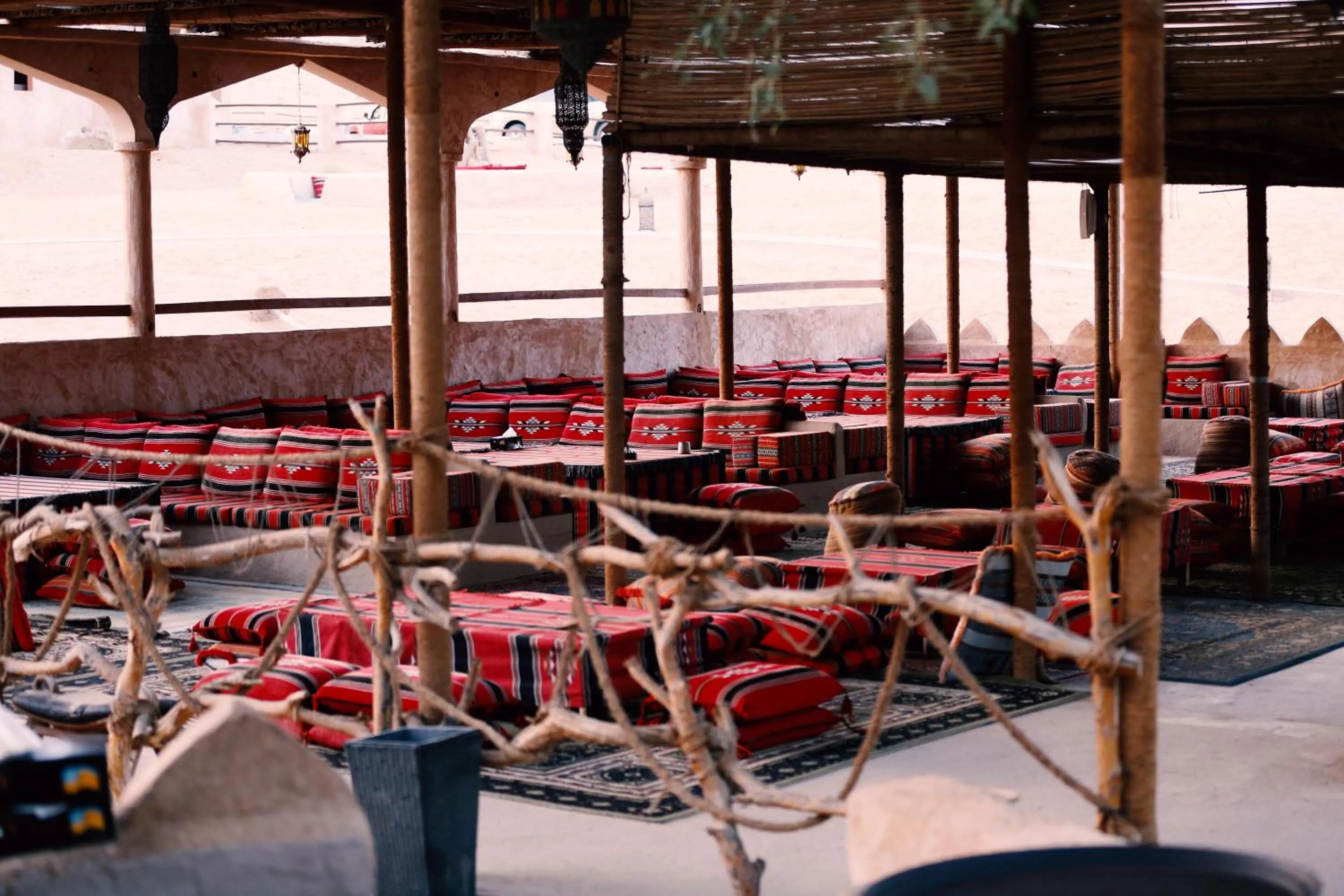 Restaurant/places to eat in Thousand Nights Camp