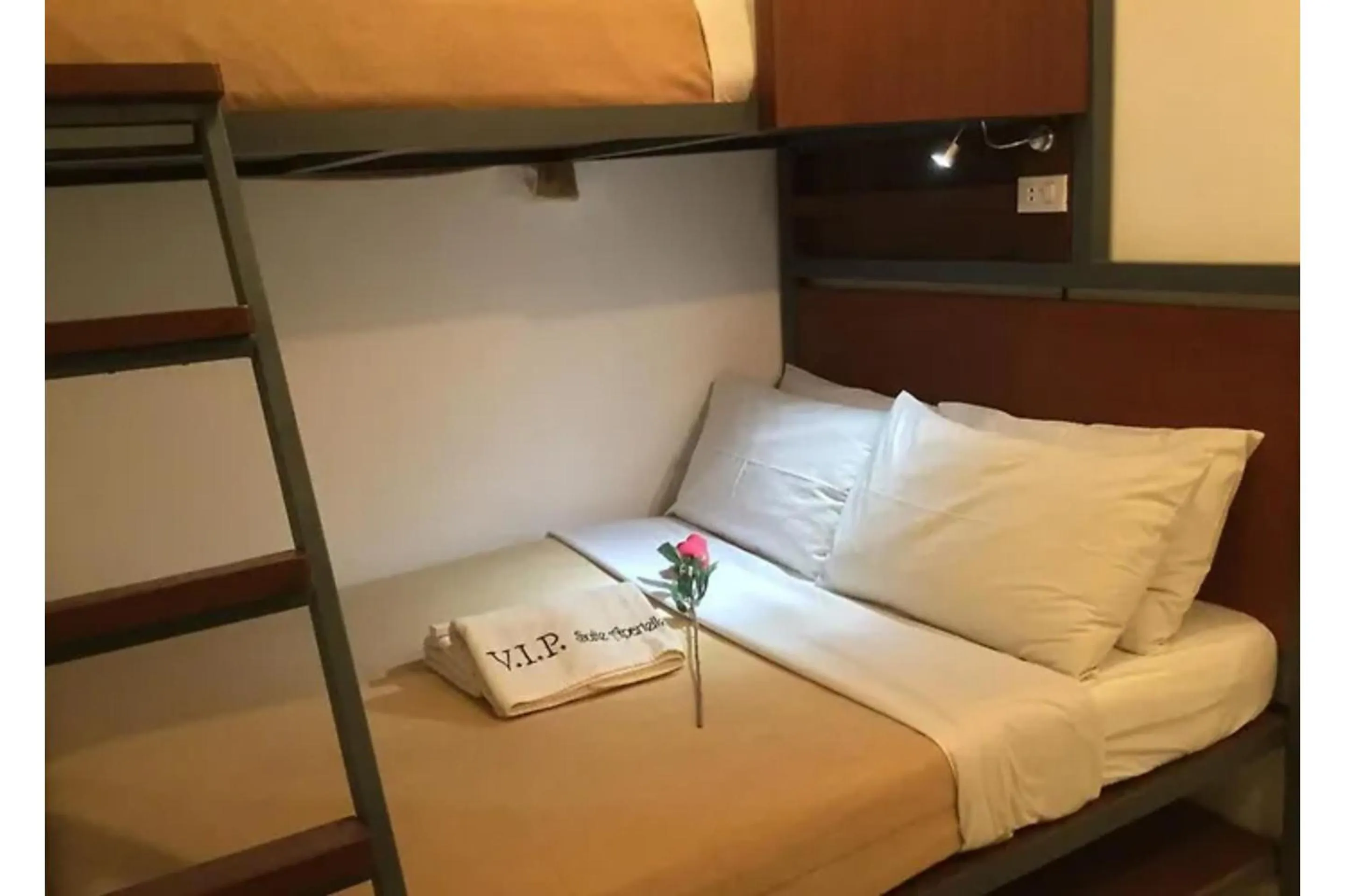 Bedroom, Bed in Townhouse OAK Makati Manila Near PNR Pasay Evangelista formerly VIP Suites