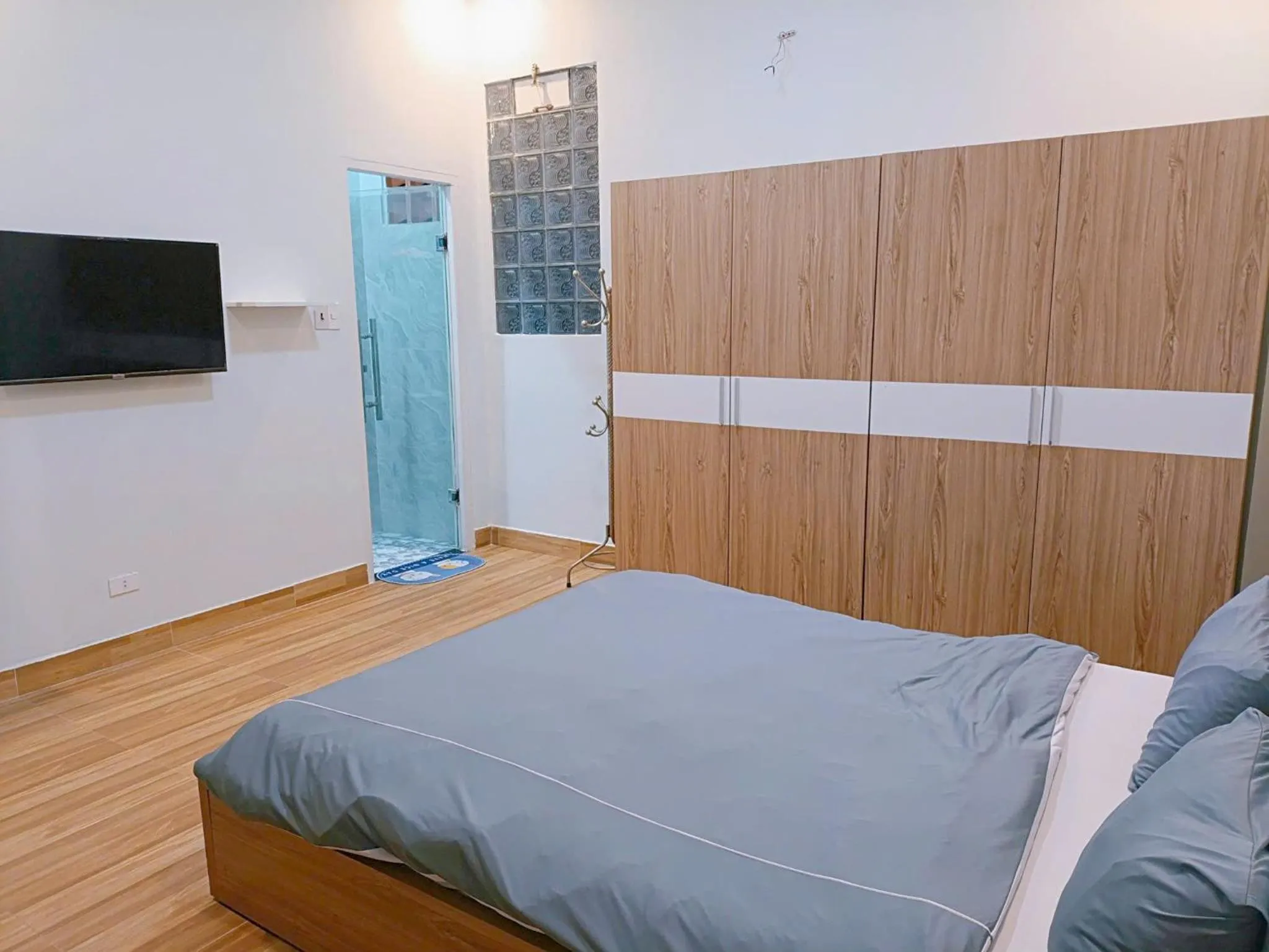 Bedroom in OYO 1248 Quyen House