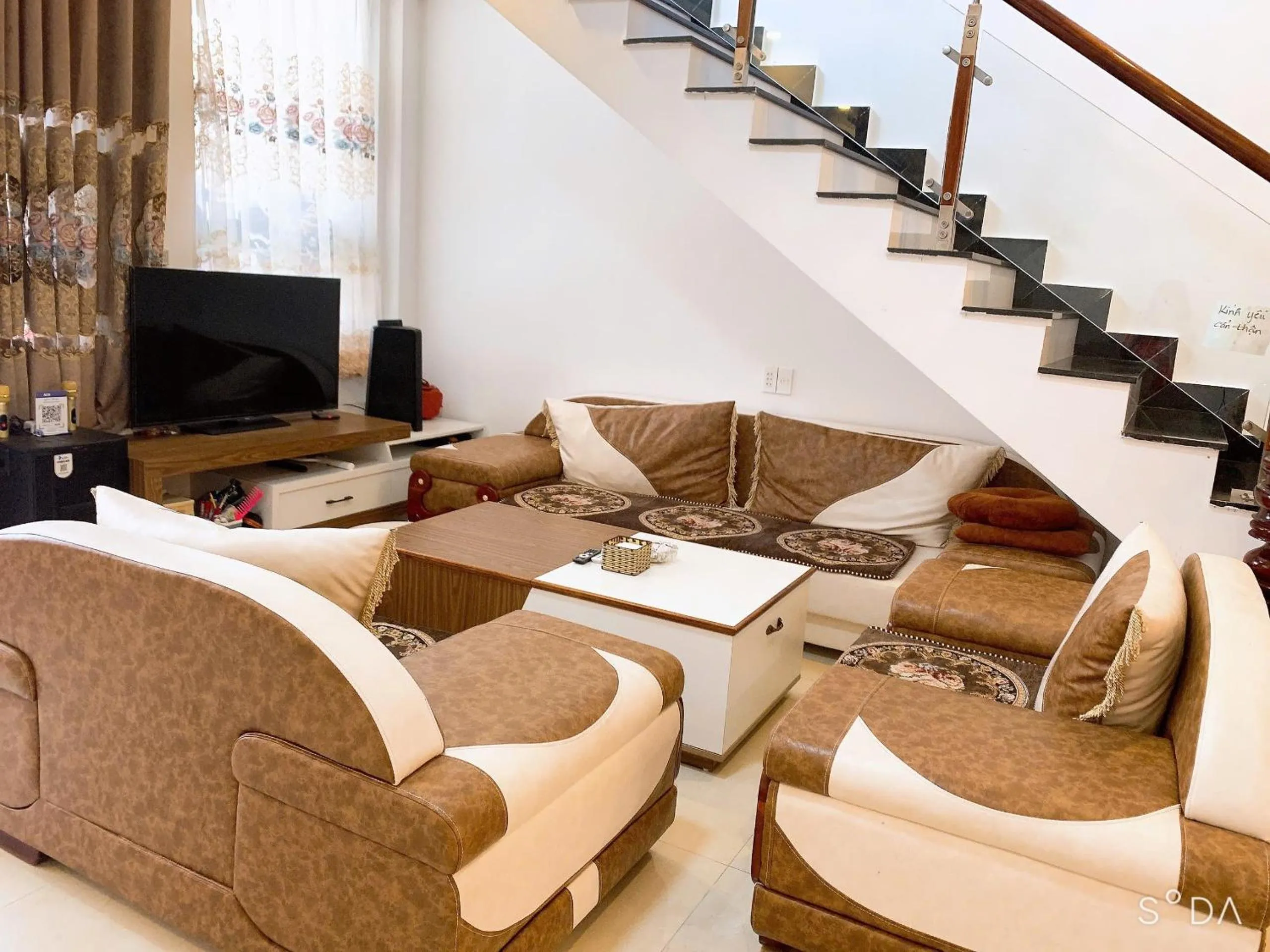 Lobby or reception in OYO 1248 Quyen House