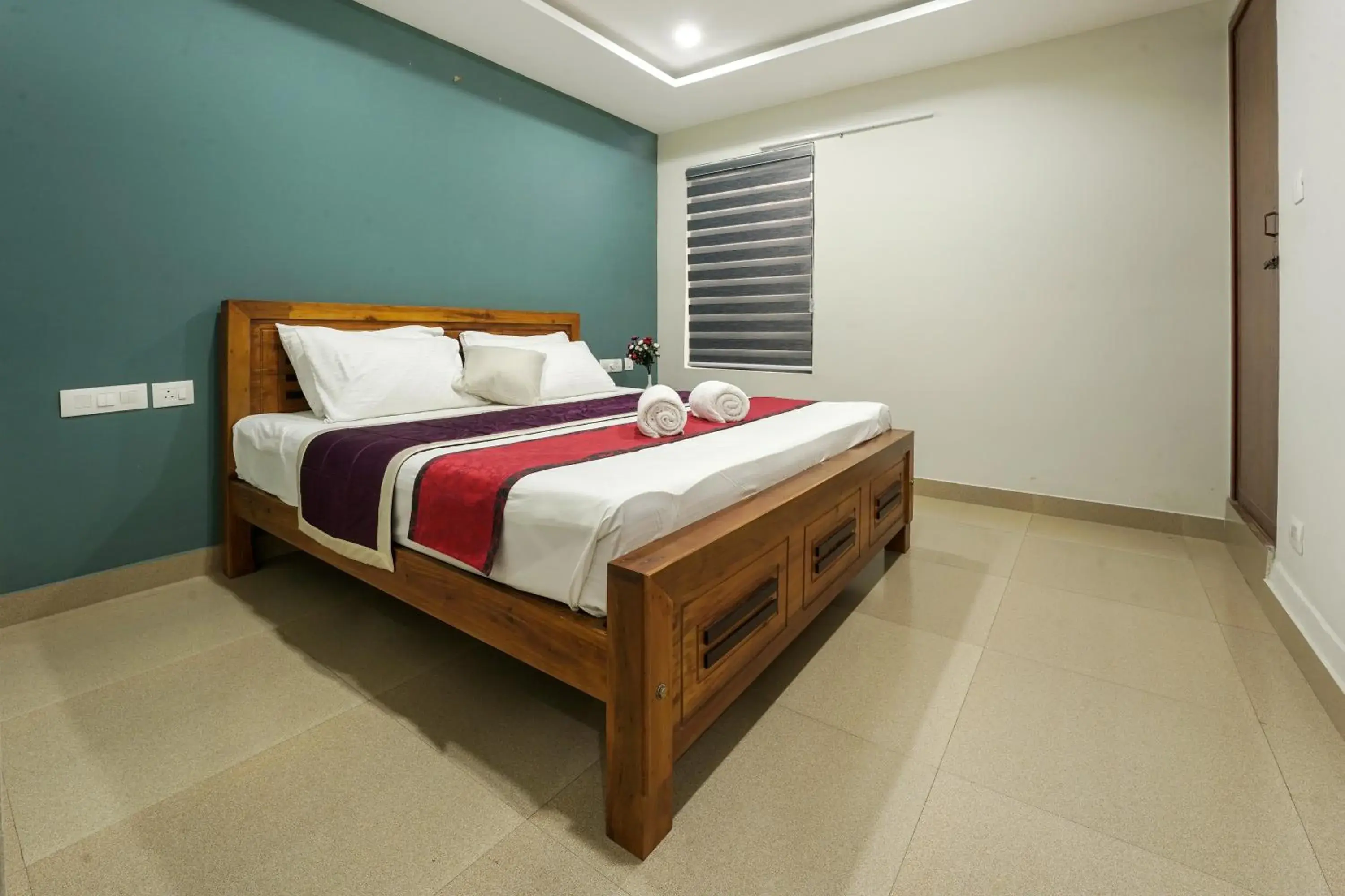 One-Bedroom Apartment - single occupancy in Span Avenue One-Bedroom Apartment - single occupancy in Span Avenue