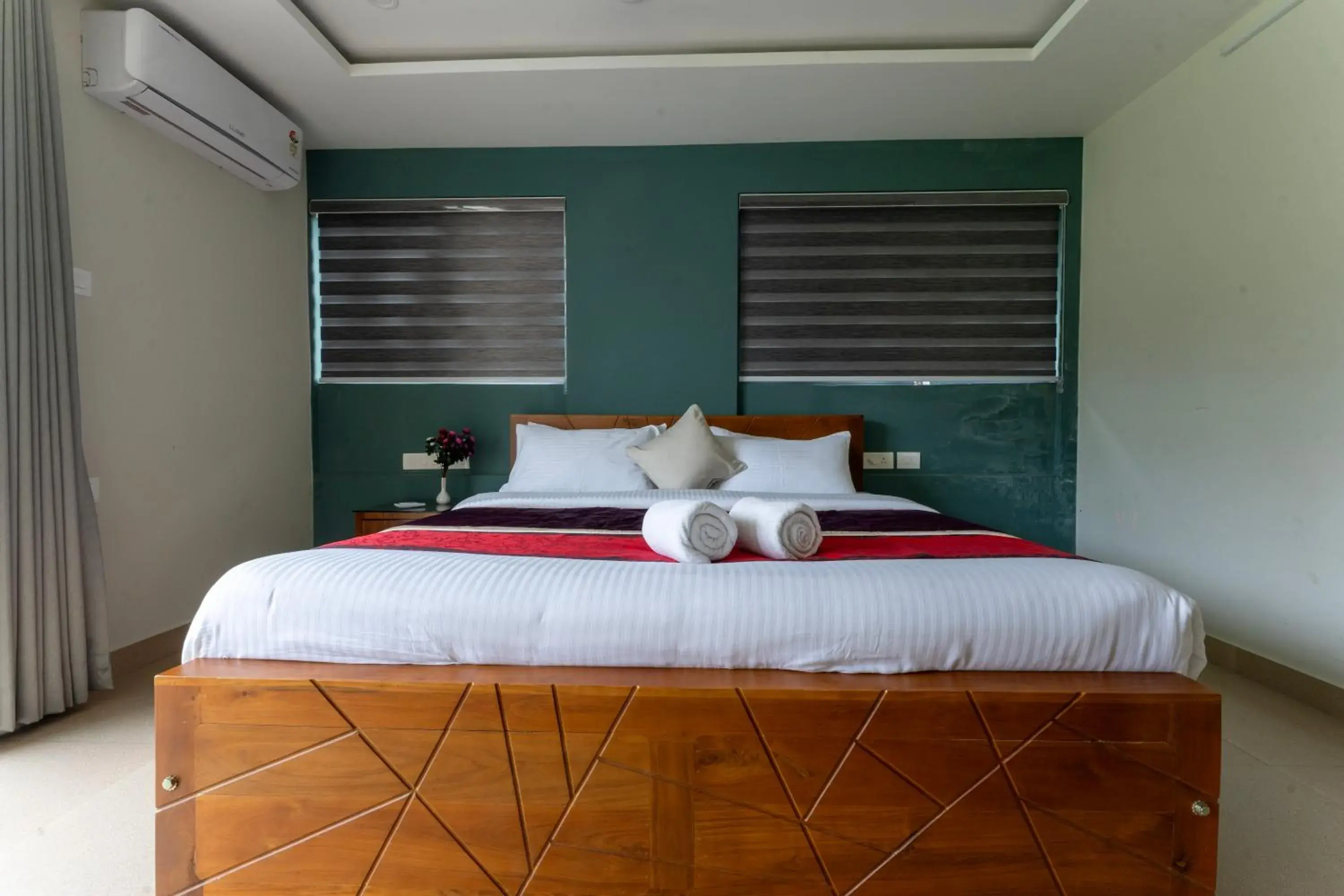 One-Bedroom Apartment - single occupancy in Span Avenue One-Bedroom Apartment - single occupancy in Span Avenue