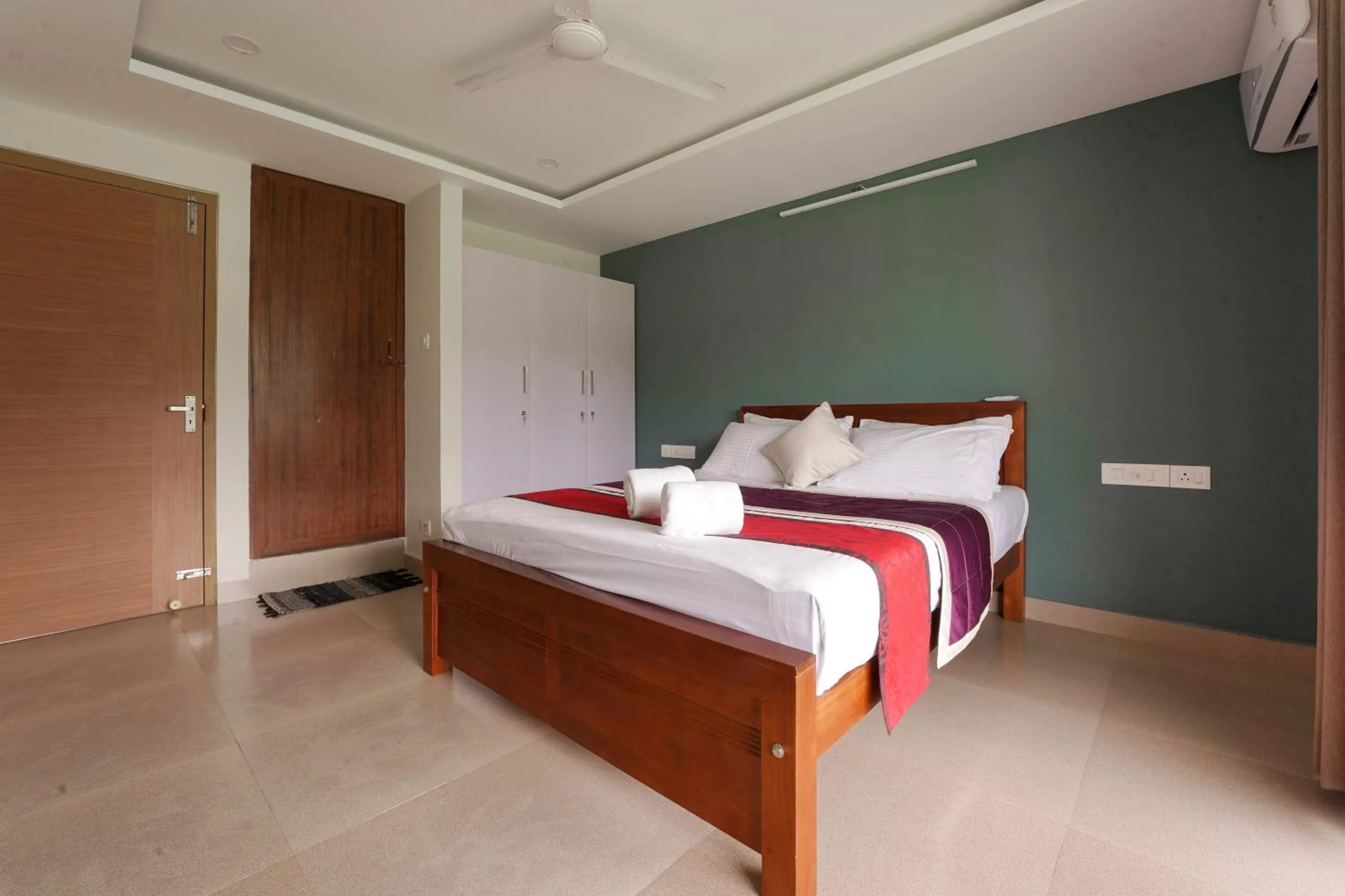 Bedroom, Bed in Span Avenue