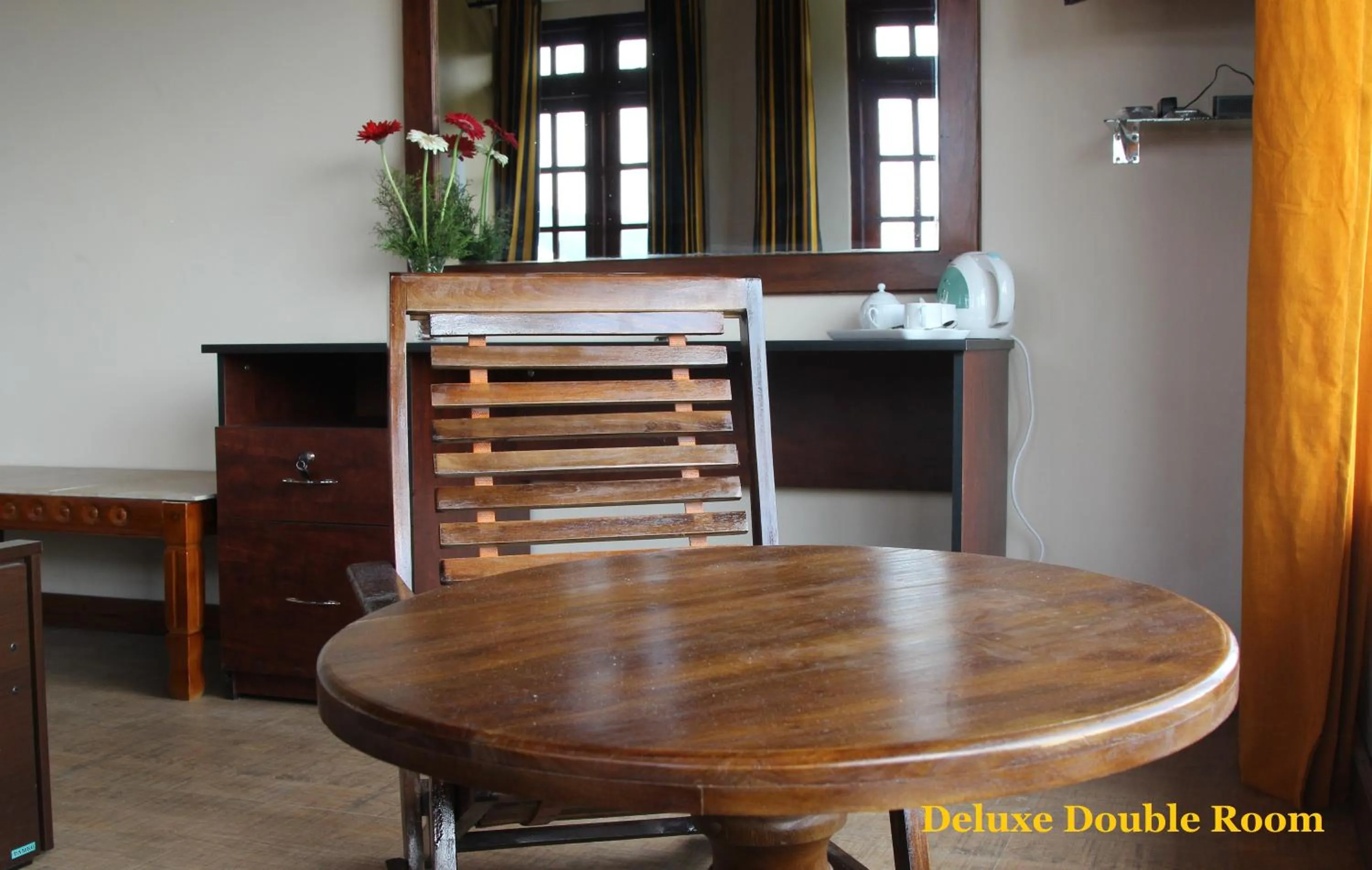 Dining area in House of Leisure