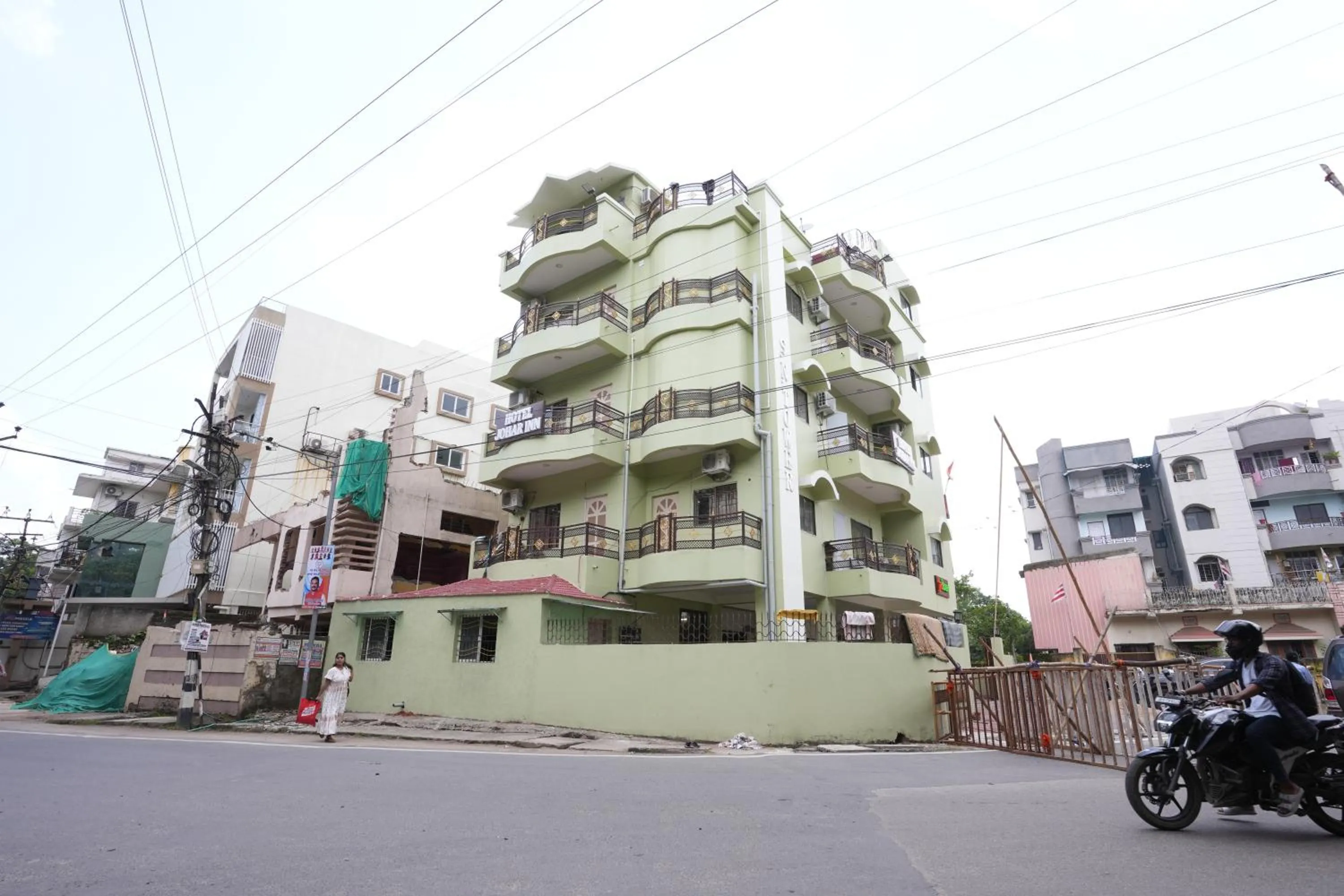 Location in Hotel Johar Inn