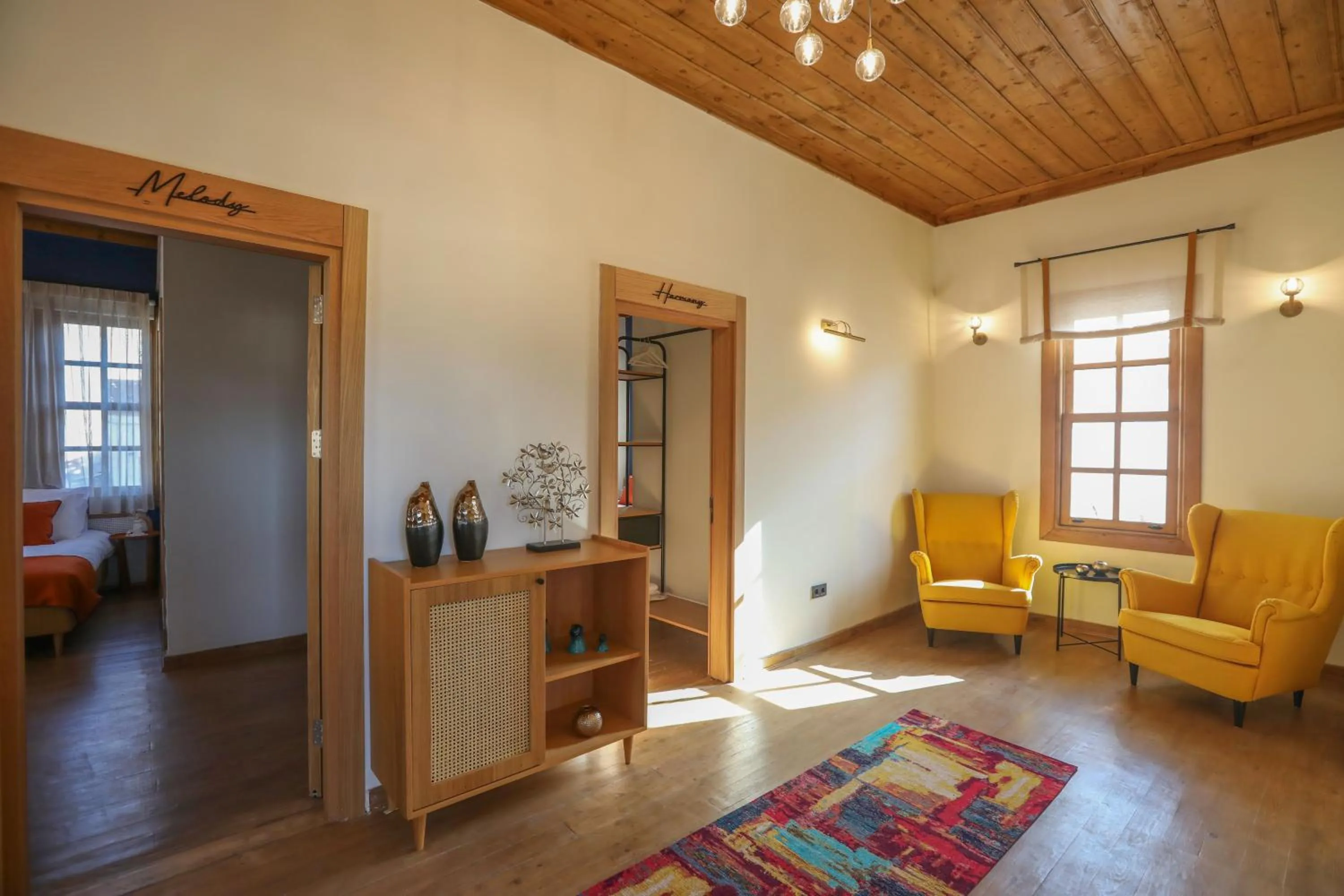 Property building in Oldies Hotel