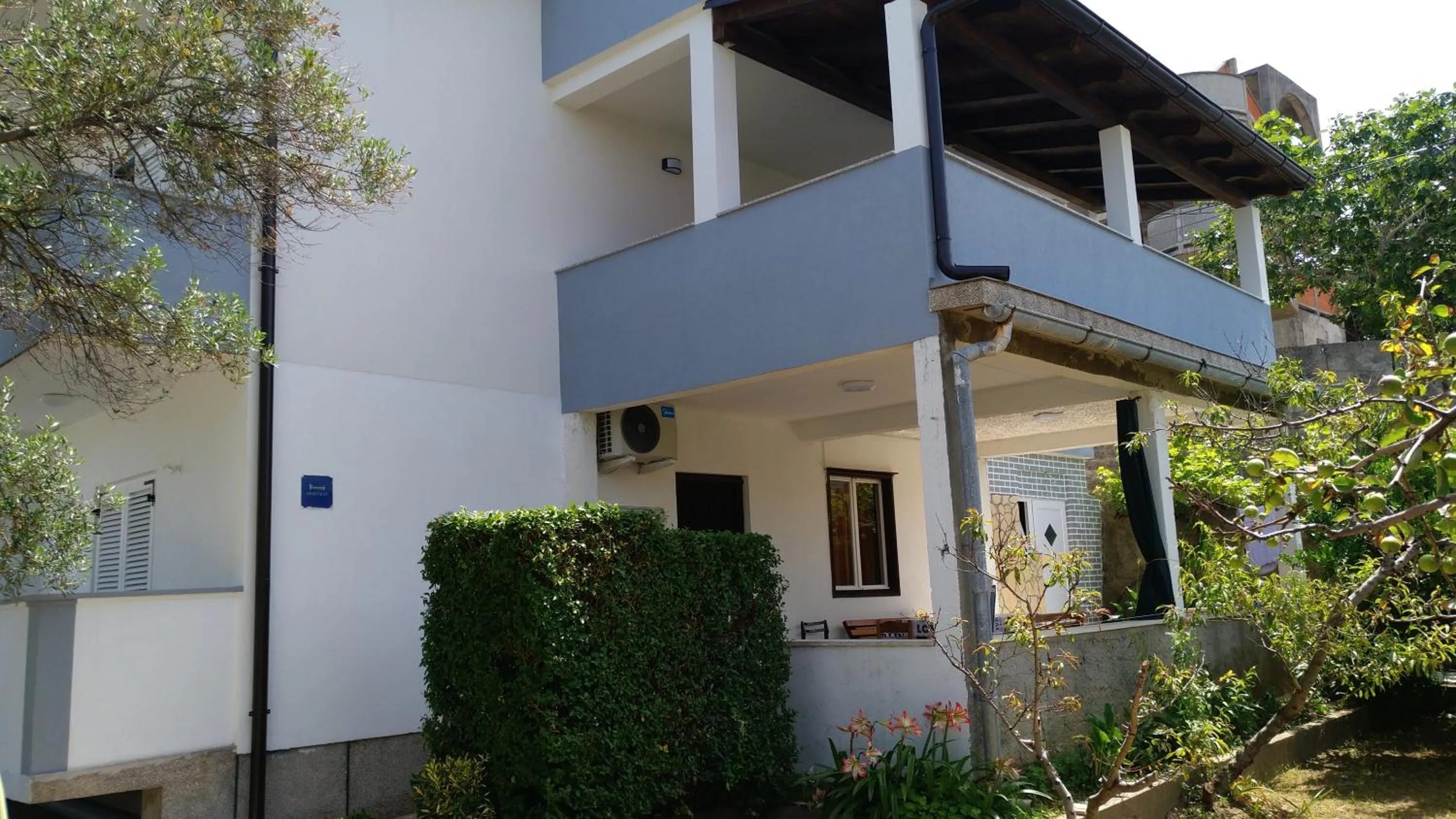 Facade/entrance in Apartment Valeria