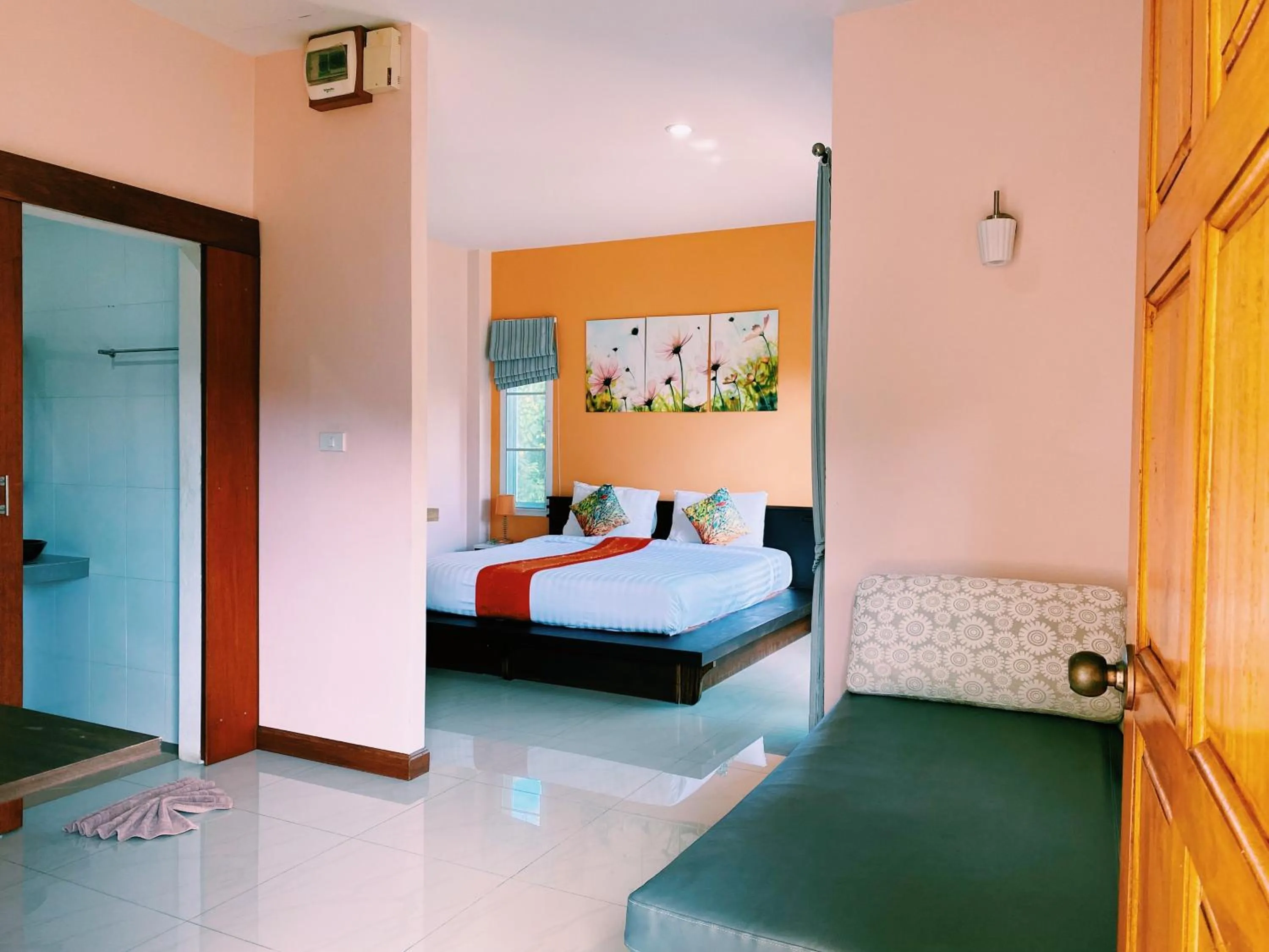 Bed in i-Style Lanta Boutique House --- SHA Extra Plus