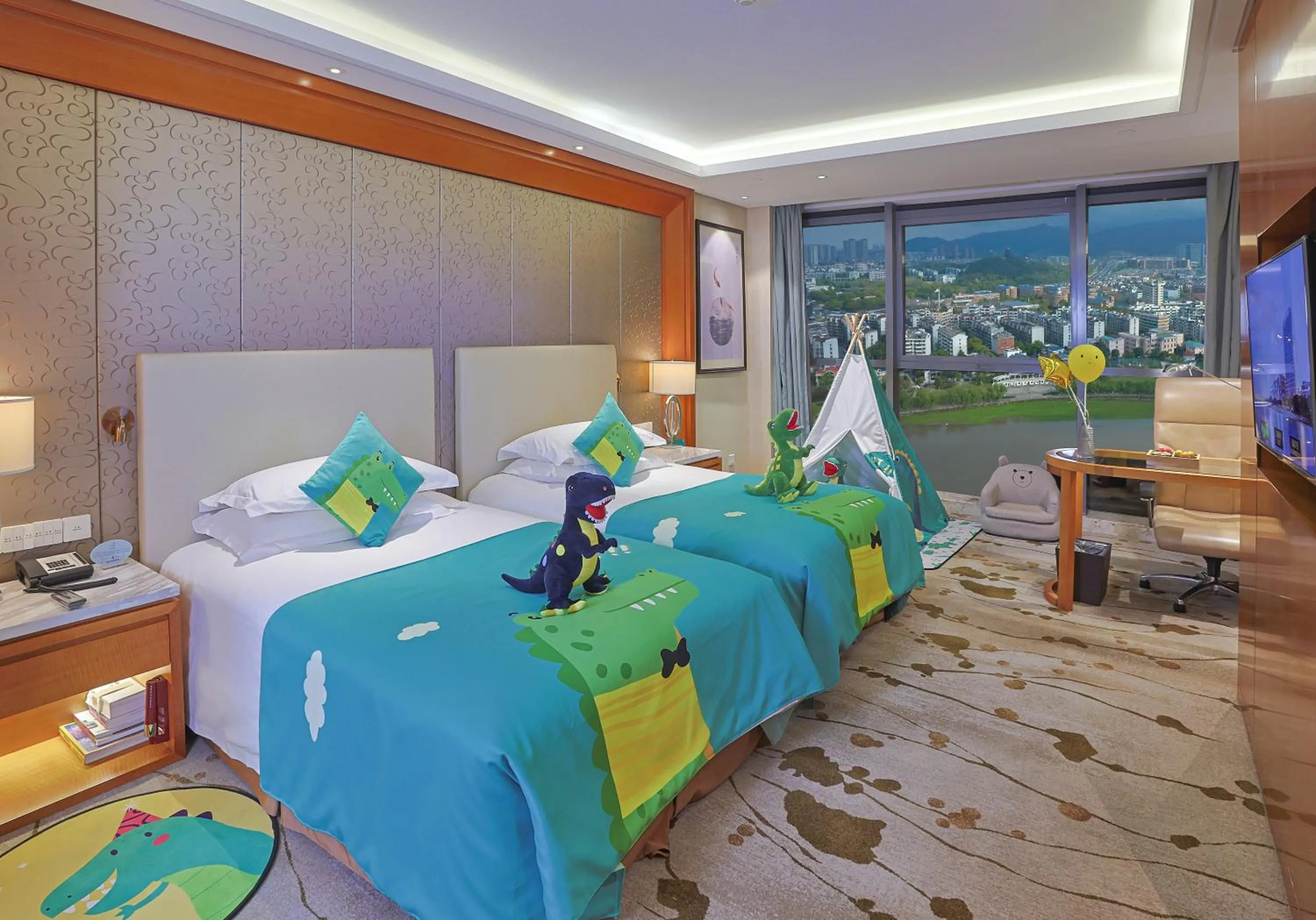 Bed in Yiwu Shangcheng Hotel