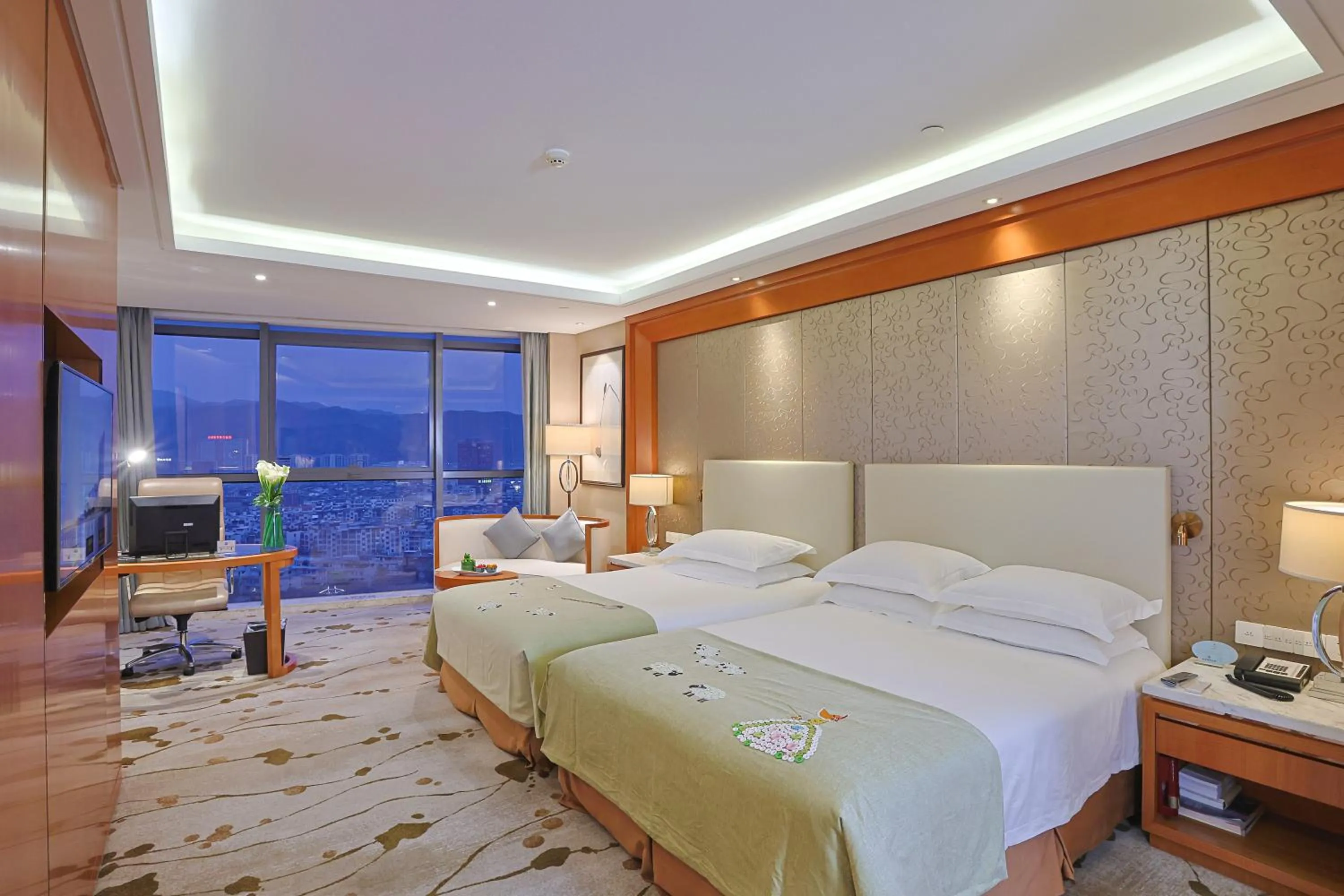 Bed in Yiwu Shangcheng Hotel