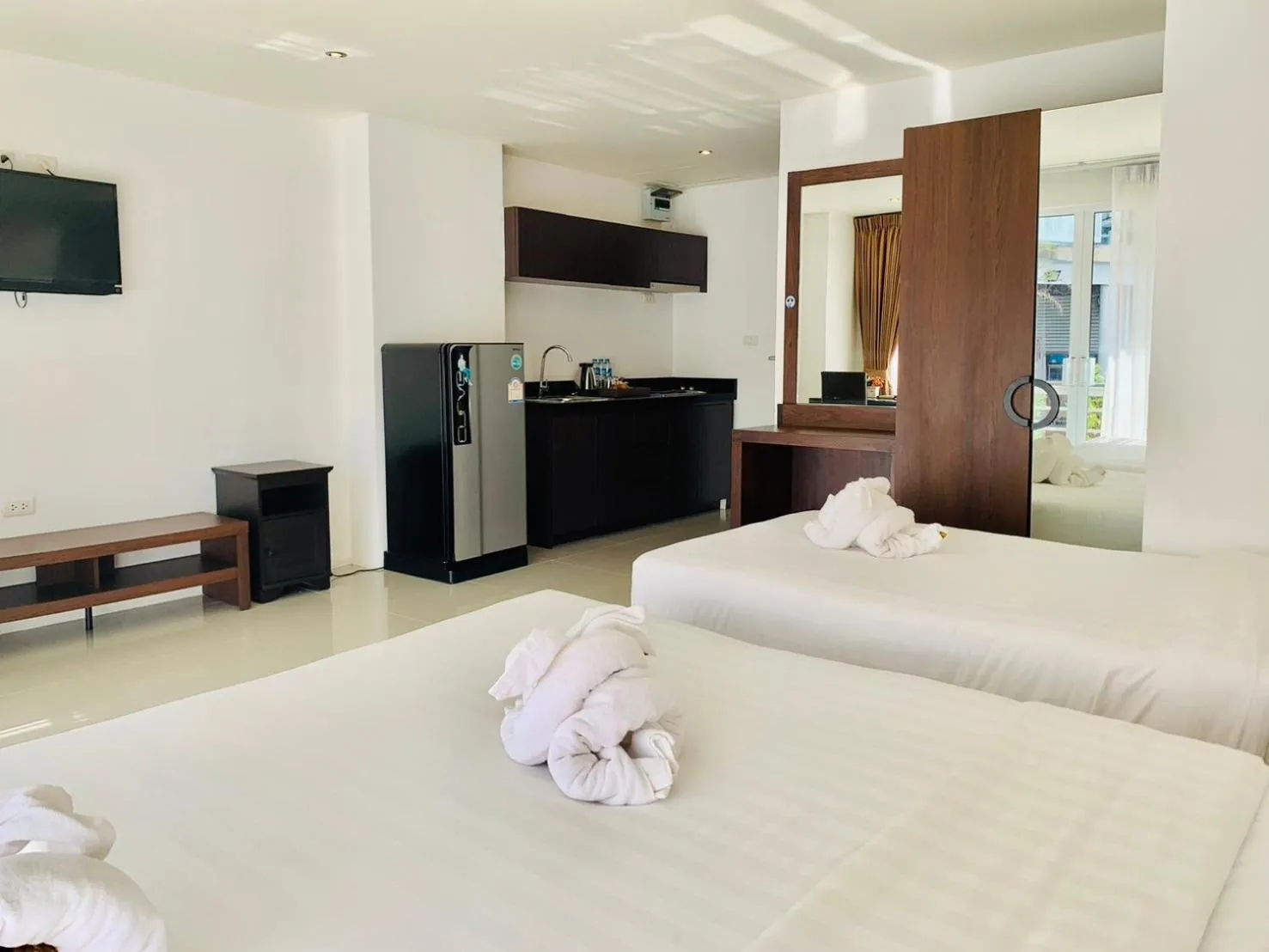 Bed in Ocean View Treasure Residence