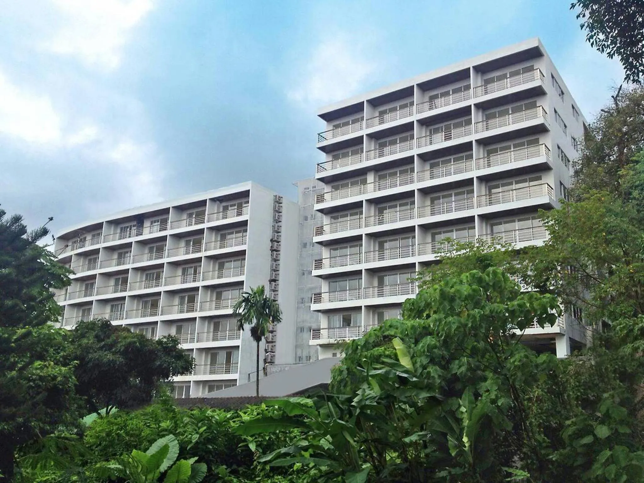 Facade/entrance in Ocean View Treasure Residence