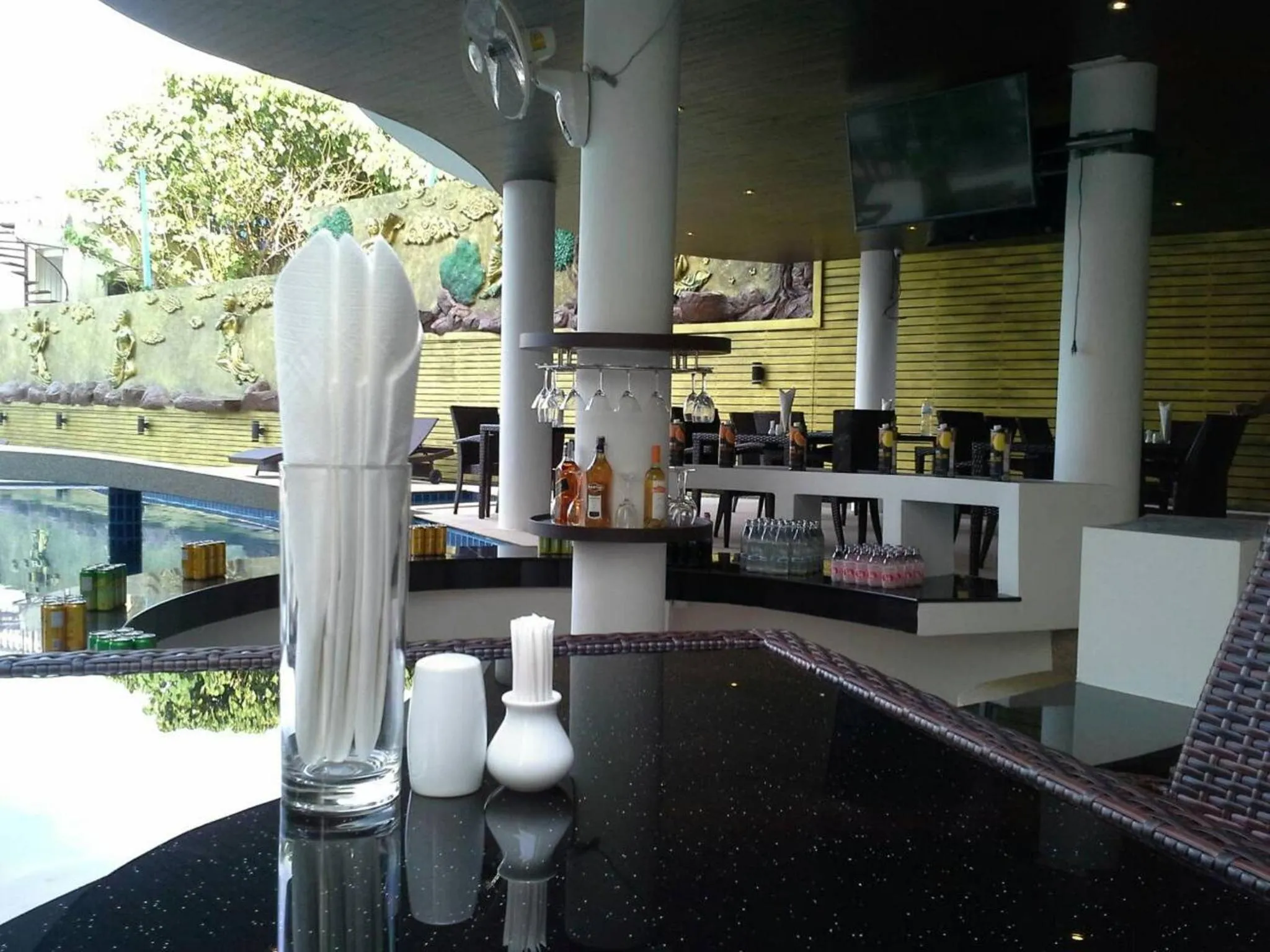 Restaurant/places to eat in Ocean View Treasure Residence