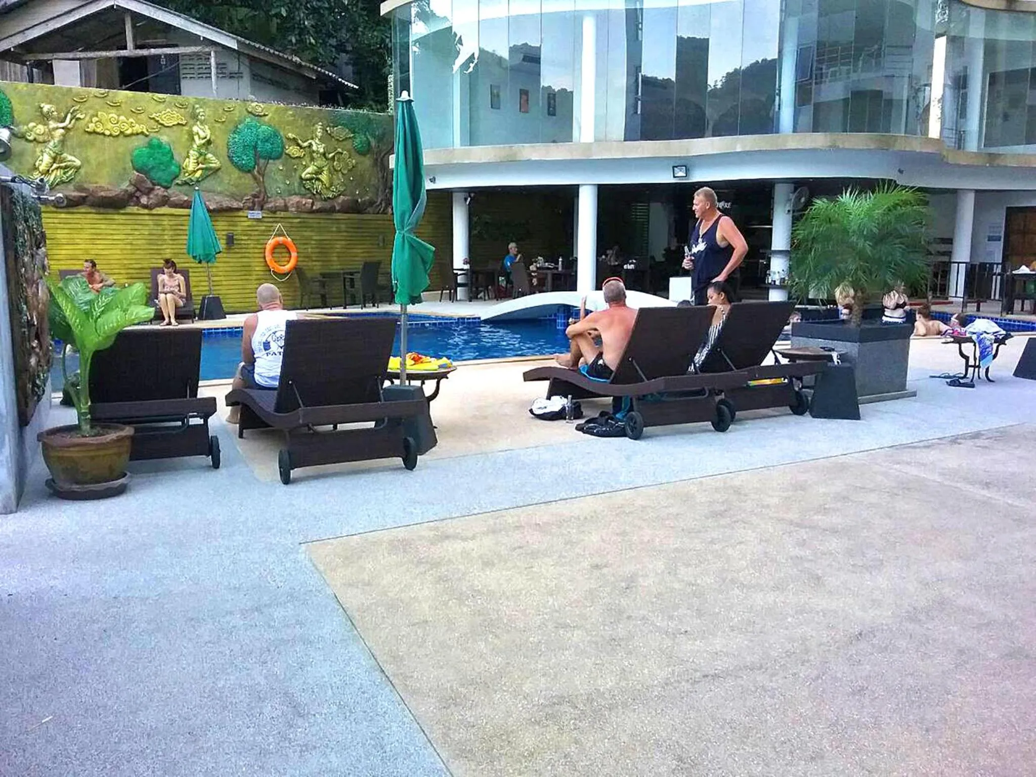 Swimming pool in Ocean View Treasure Residence