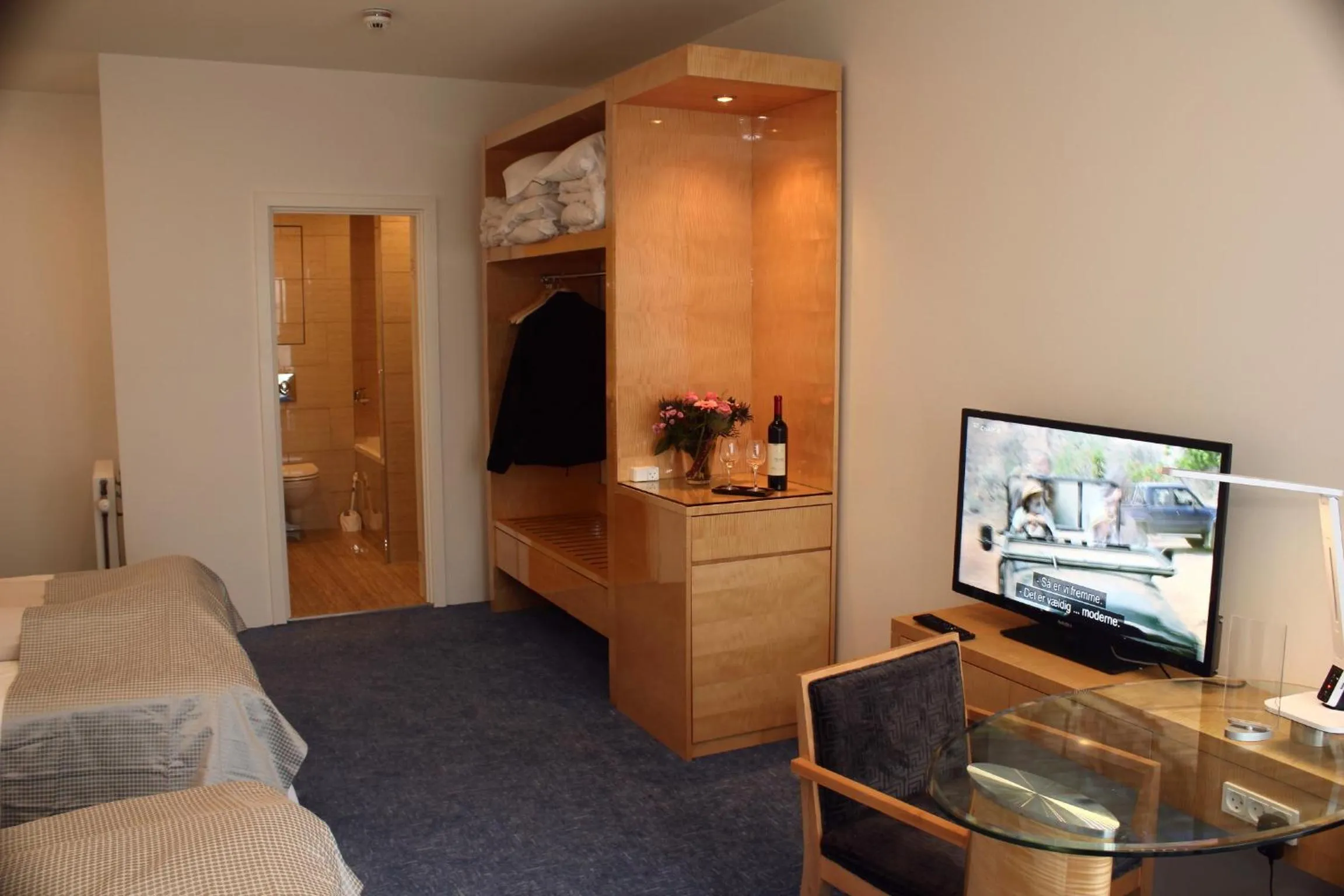 Photo of the whole room in Seafront Hotel