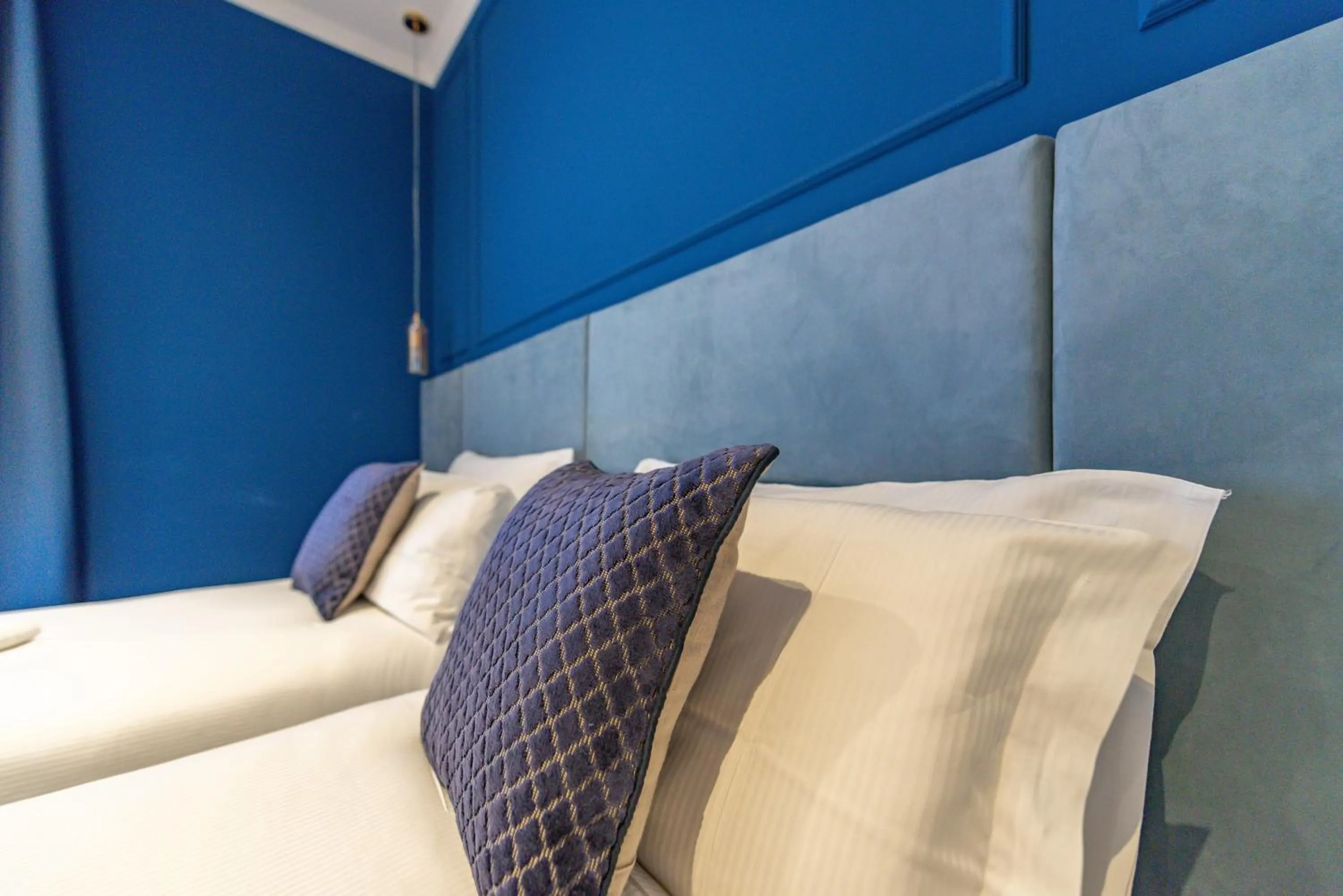 Other, Bed in Catone Vatican Suites by Ghor