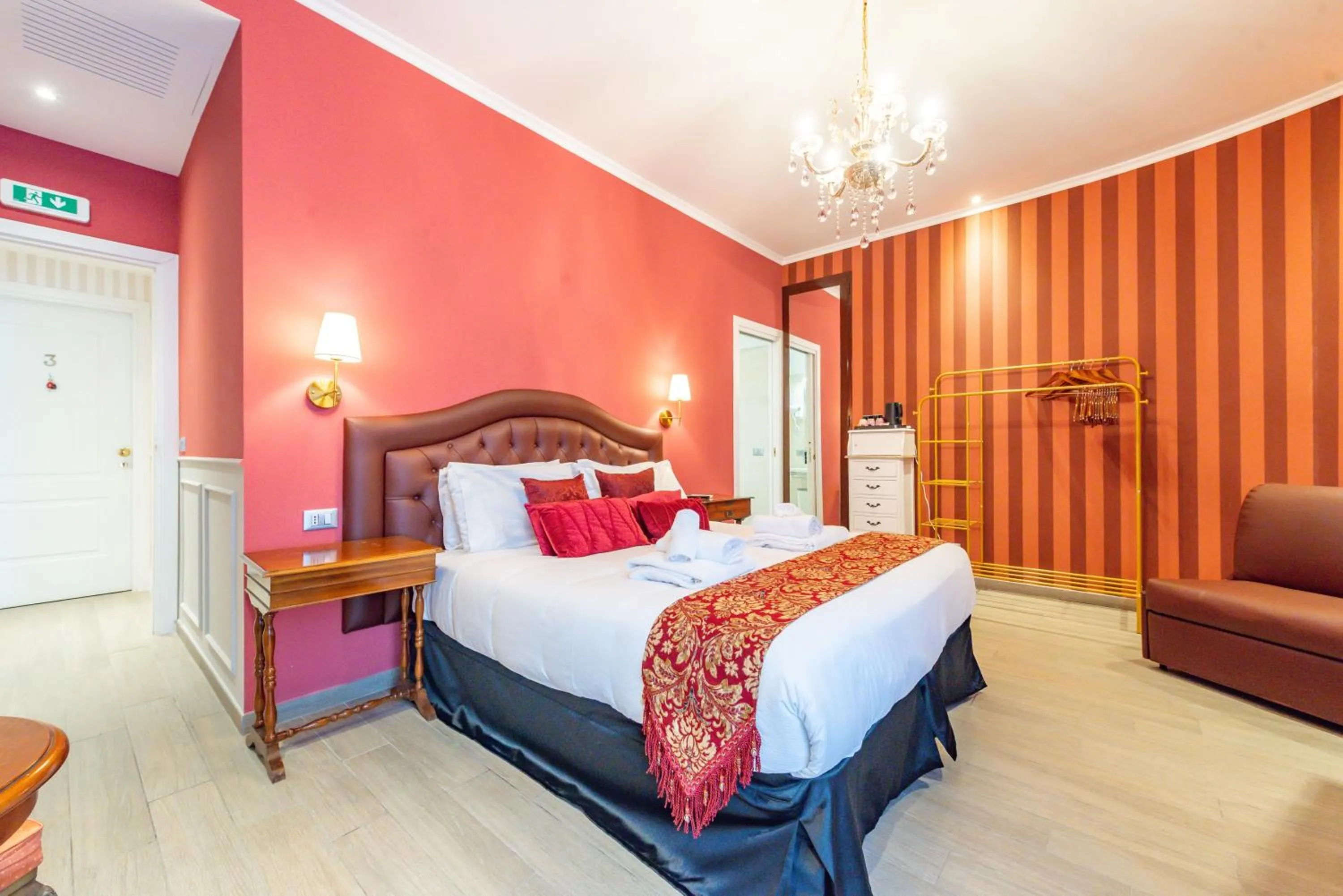 Other, Bed in Catone Vatican Suites by Ghor