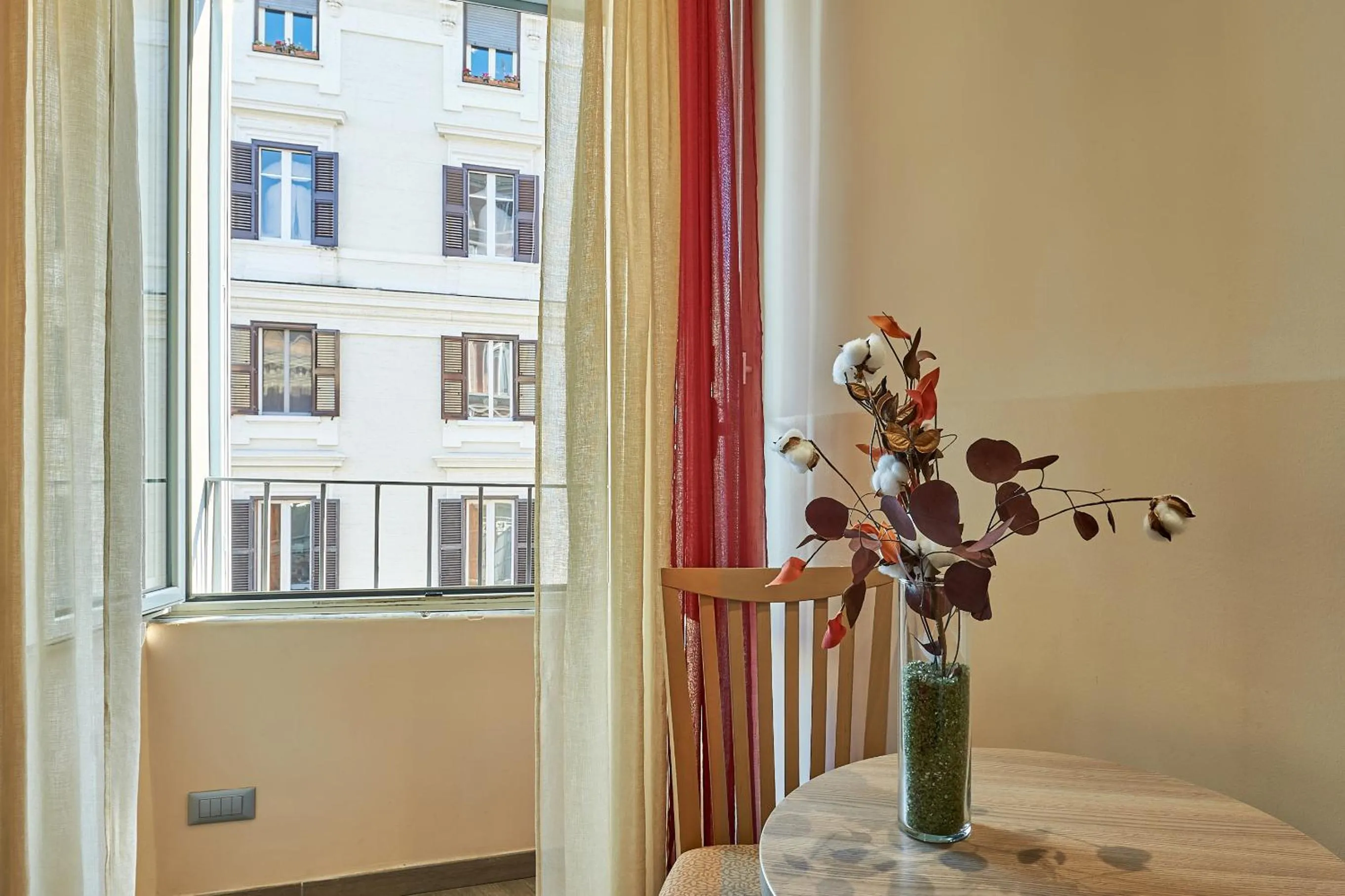 Property building in Catone Vatican Suites