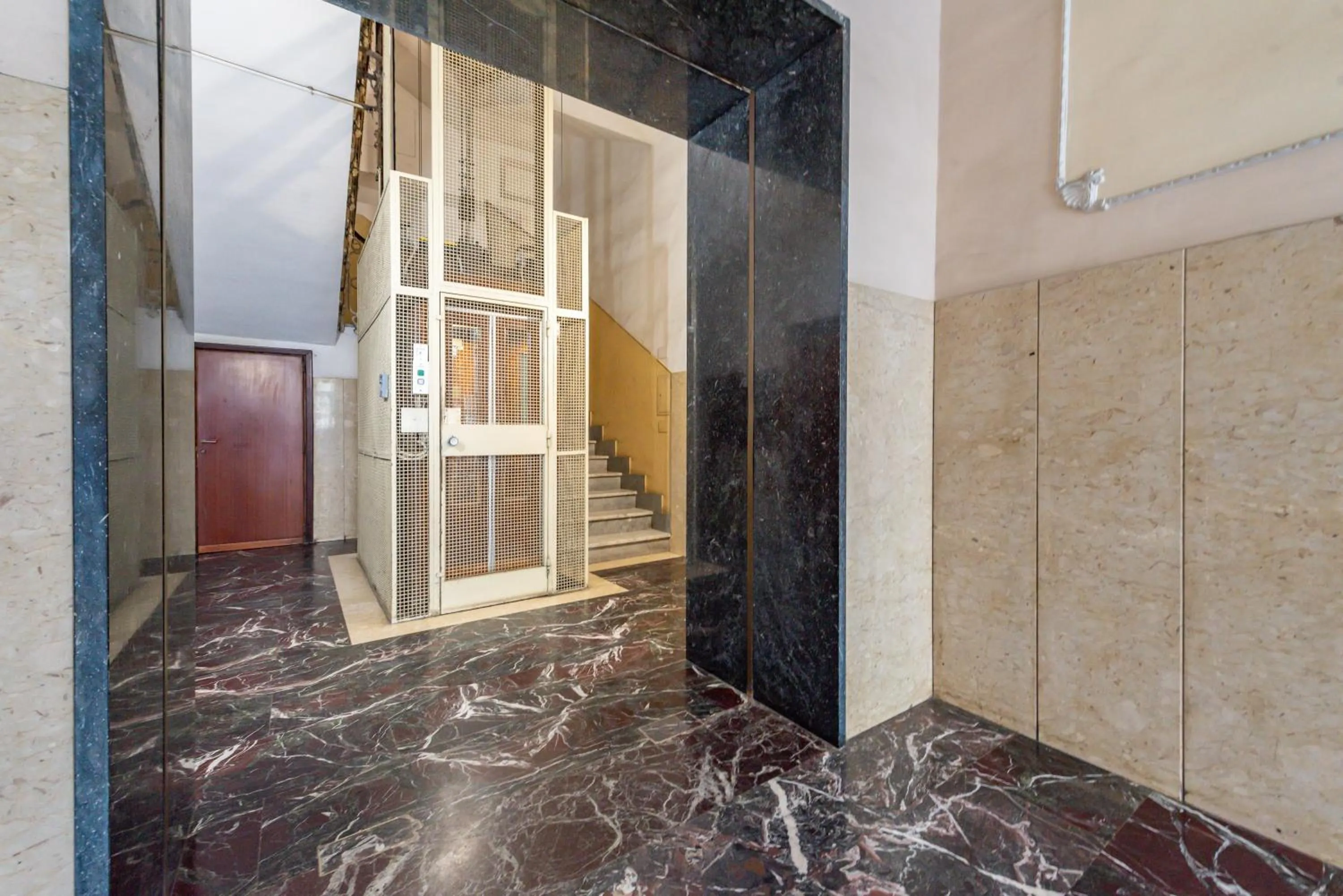 Other in Catone Vatican Suites by Ghor