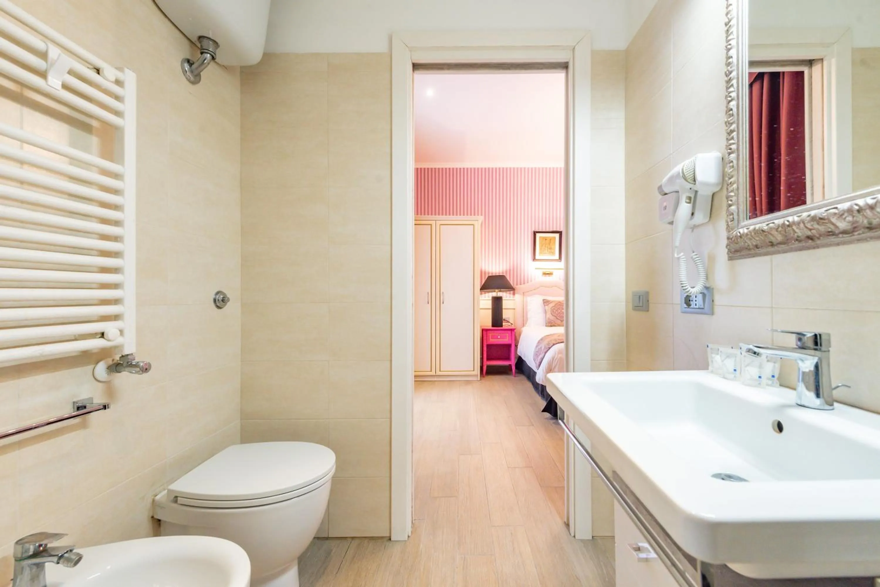 Other in Catone Vatican Suites by Ghor