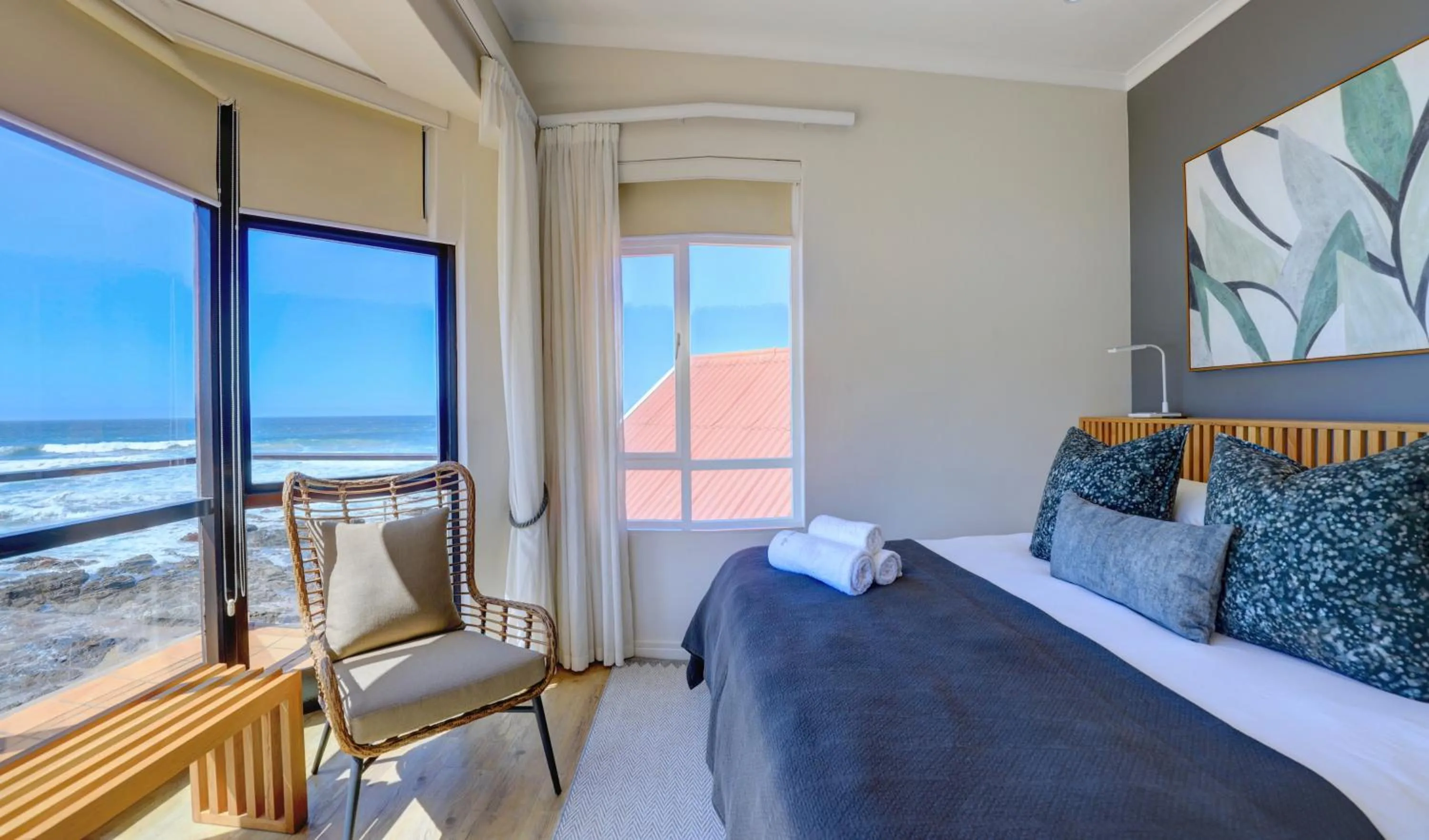 Bed in Oppiesee Selfcatering Apartments