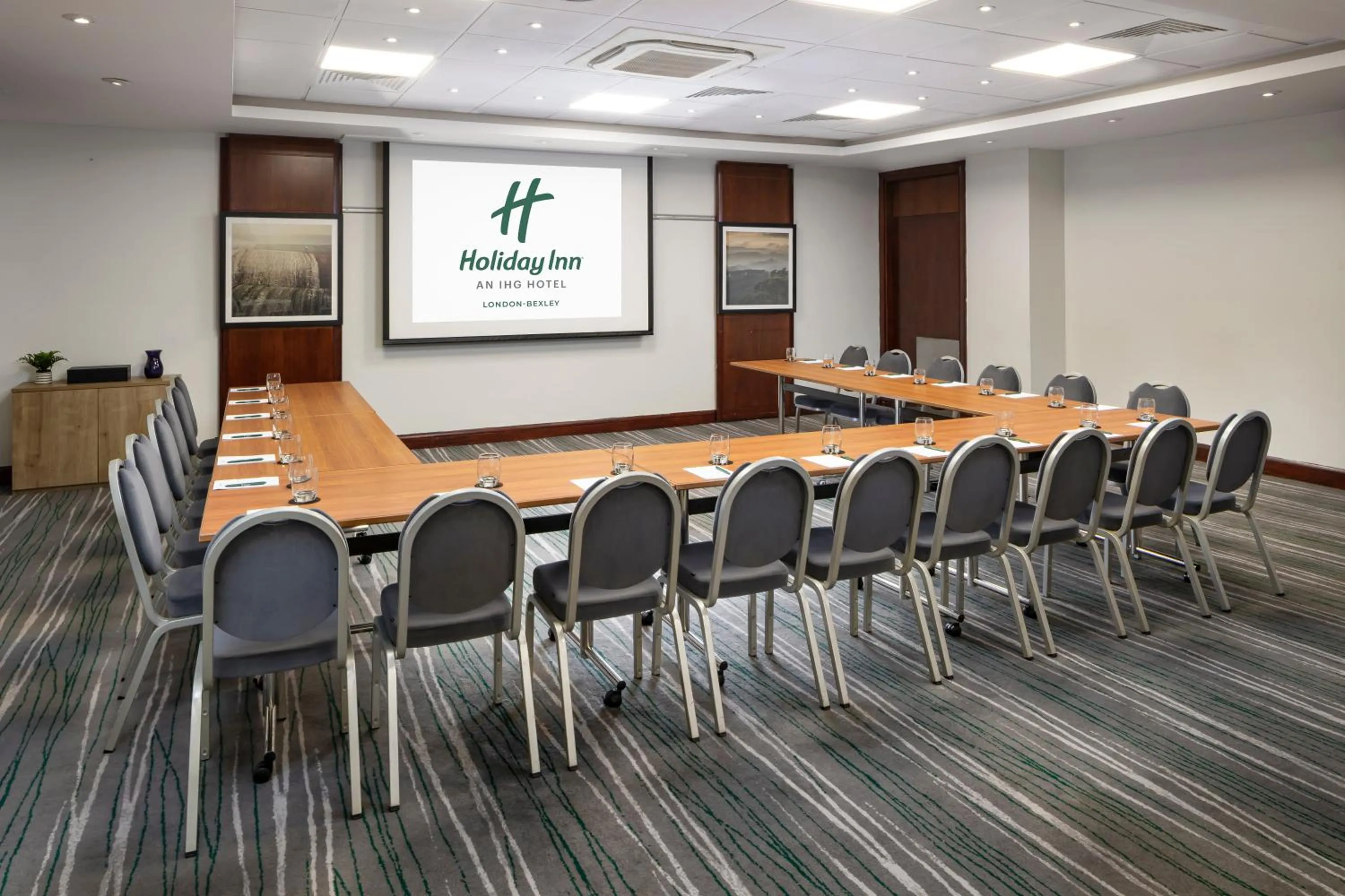 Meeting/conference room in Holiday Inn London-Bexley by IHG