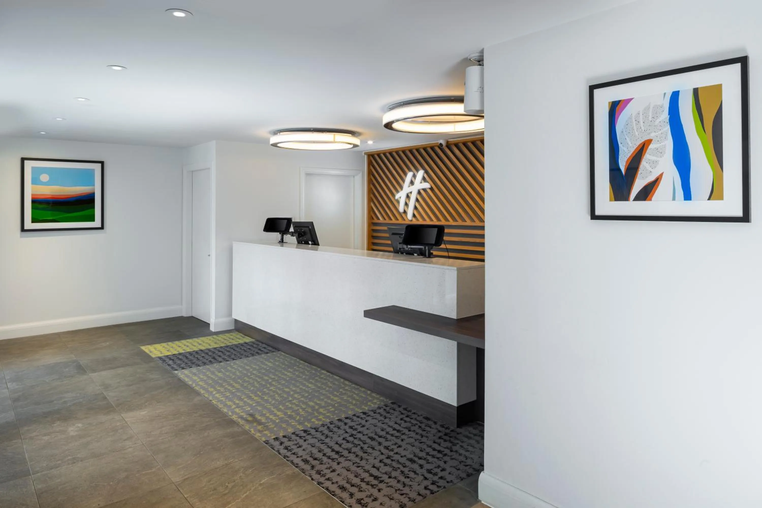 Lobby or reception in Holiday Inn London-Bexley by IHG