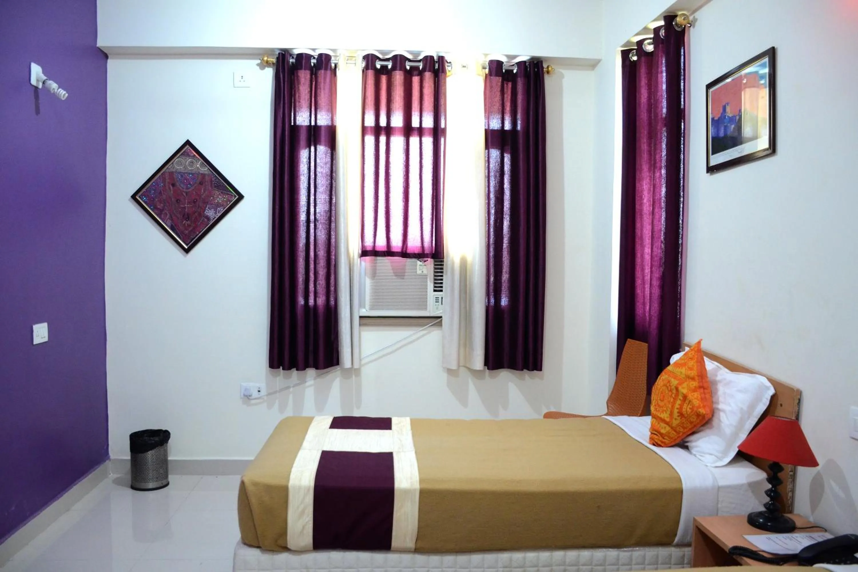 Bedroom in Hotel Bodh Vilas