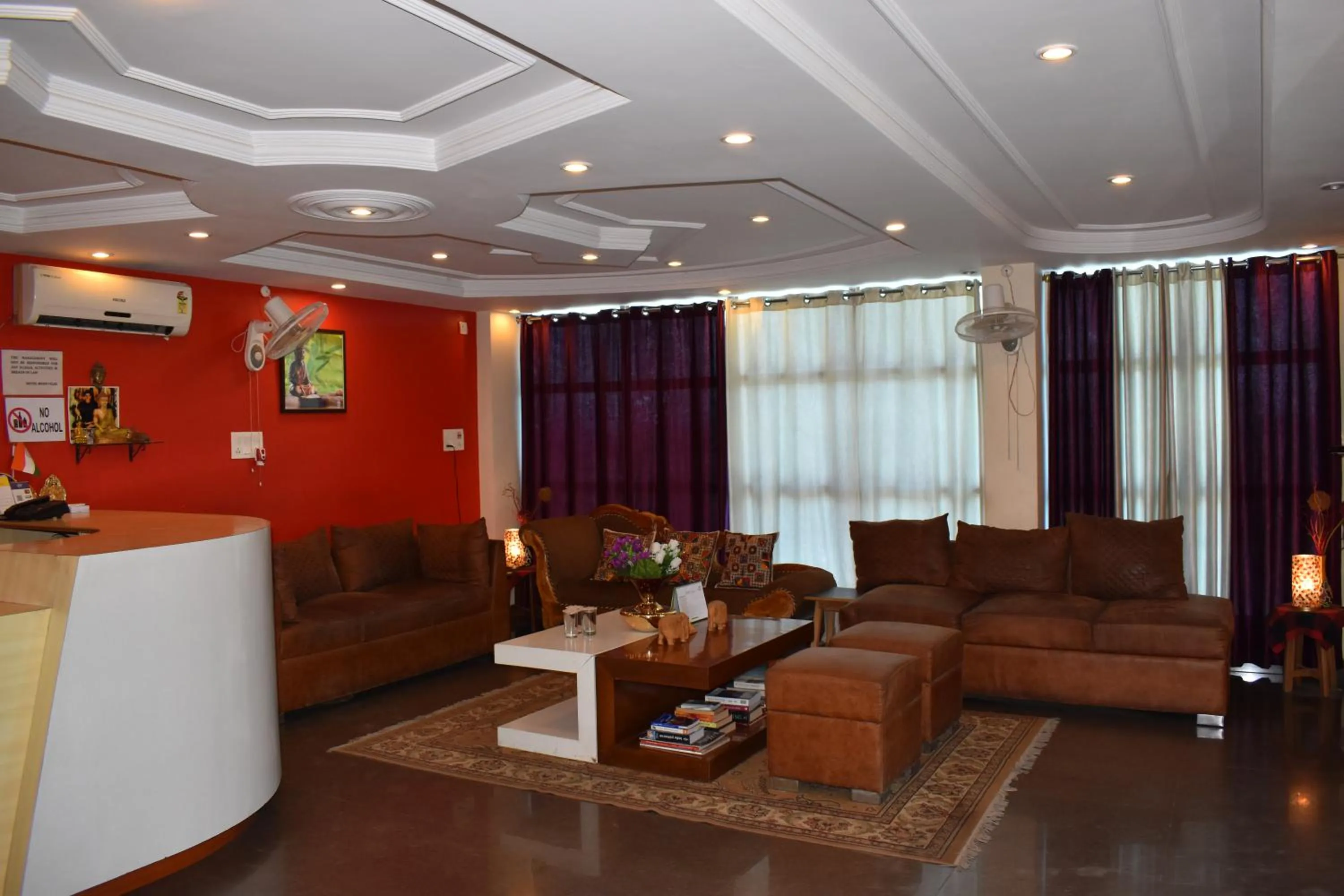 Lobby or reception in Hotel Bodh Vilas