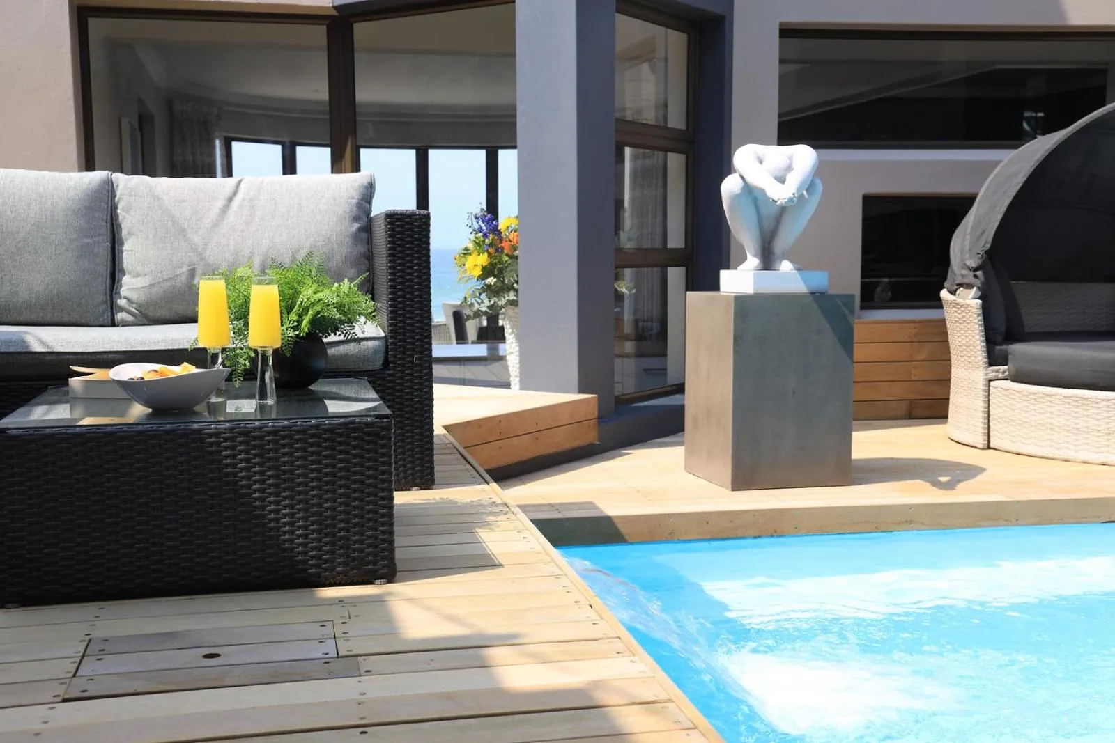 Bay Lodge on the Beach