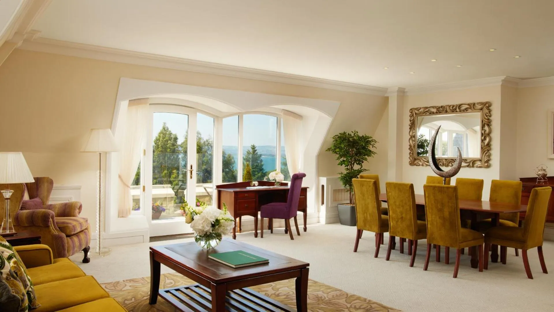 Living room in The Culloden Estate and Spa