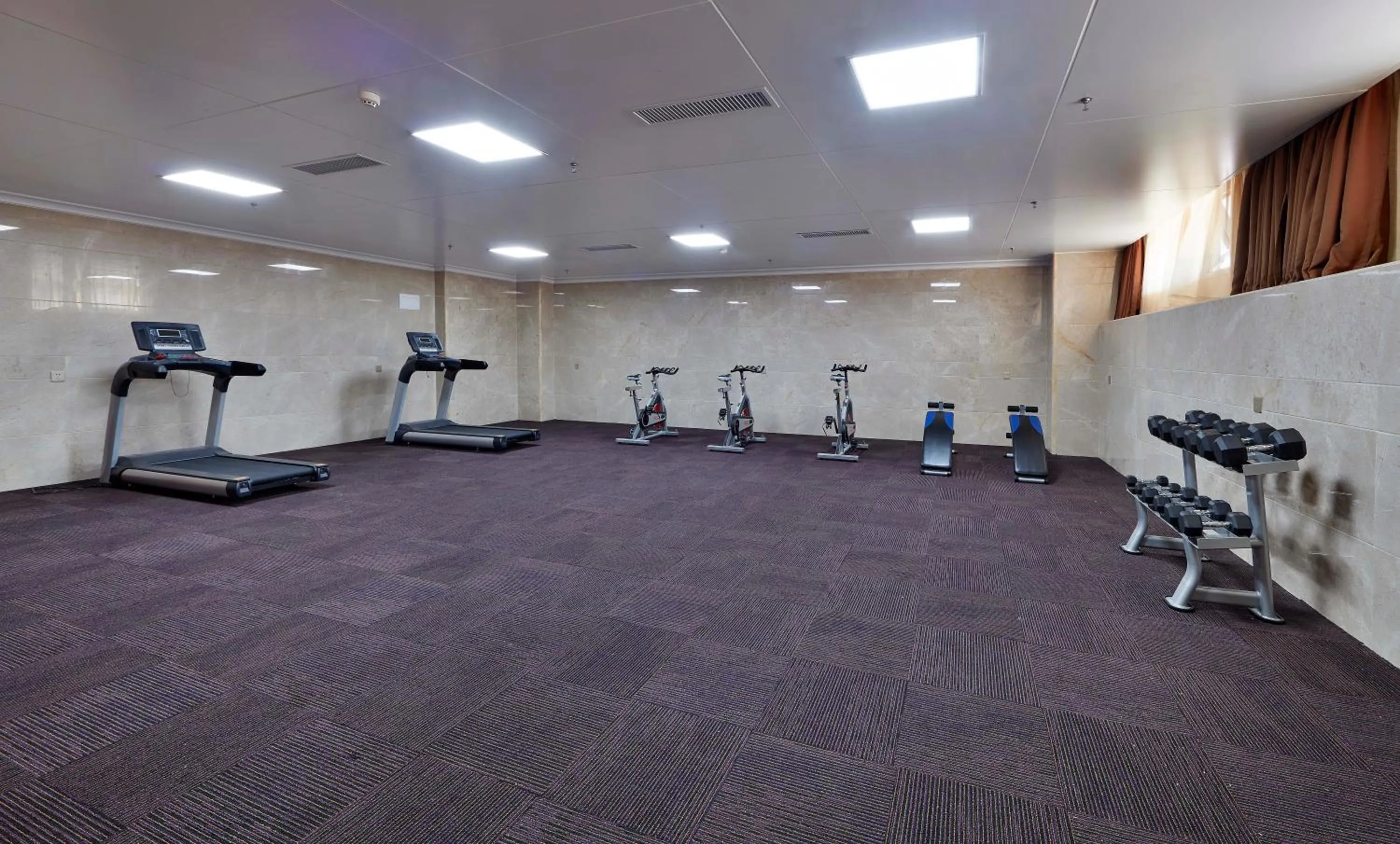 Fitness centre/facilities in Mei Zhou Guset Hotel