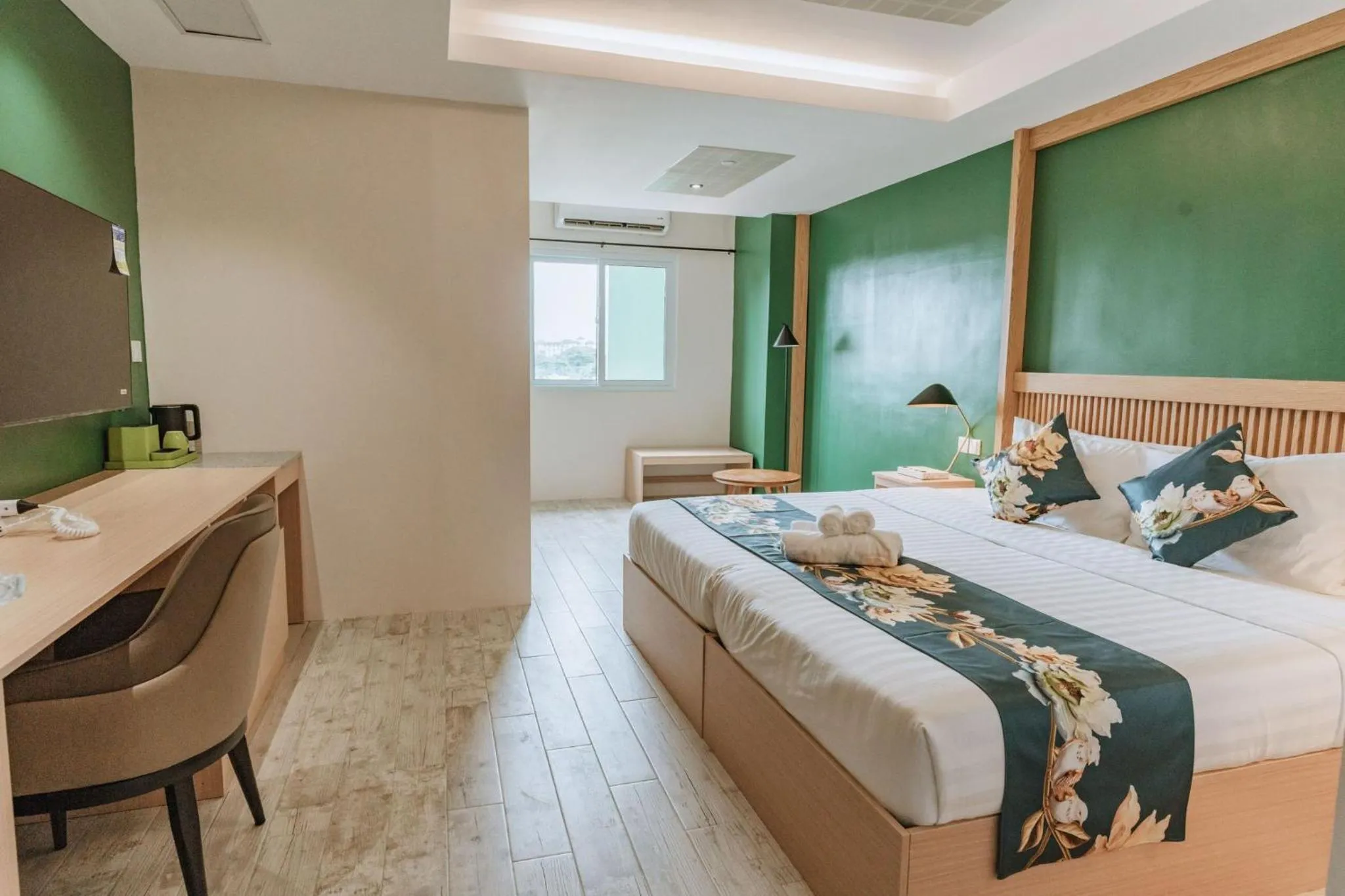 Bed in Diane Residences