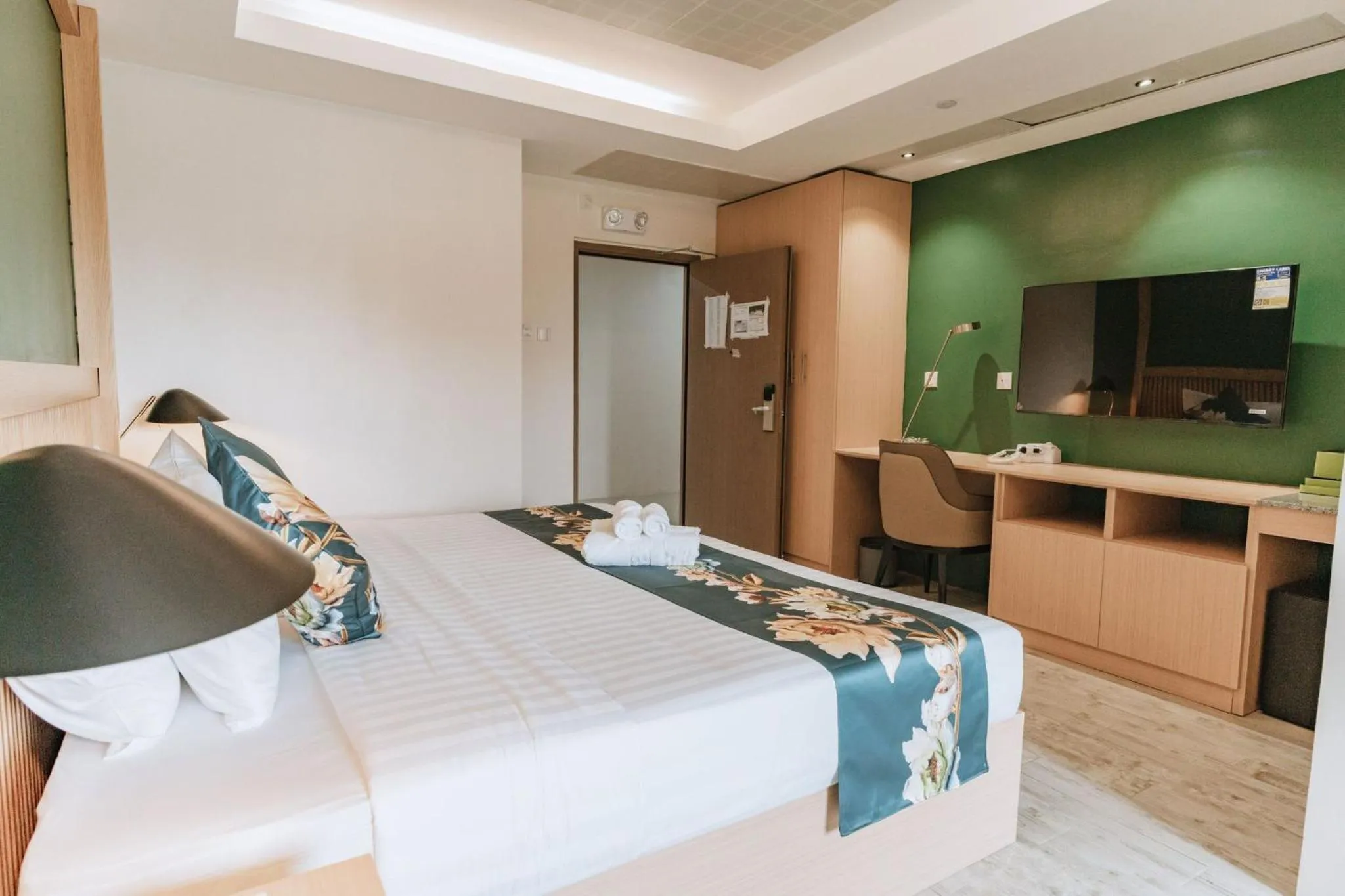 Bed in Diane Residences