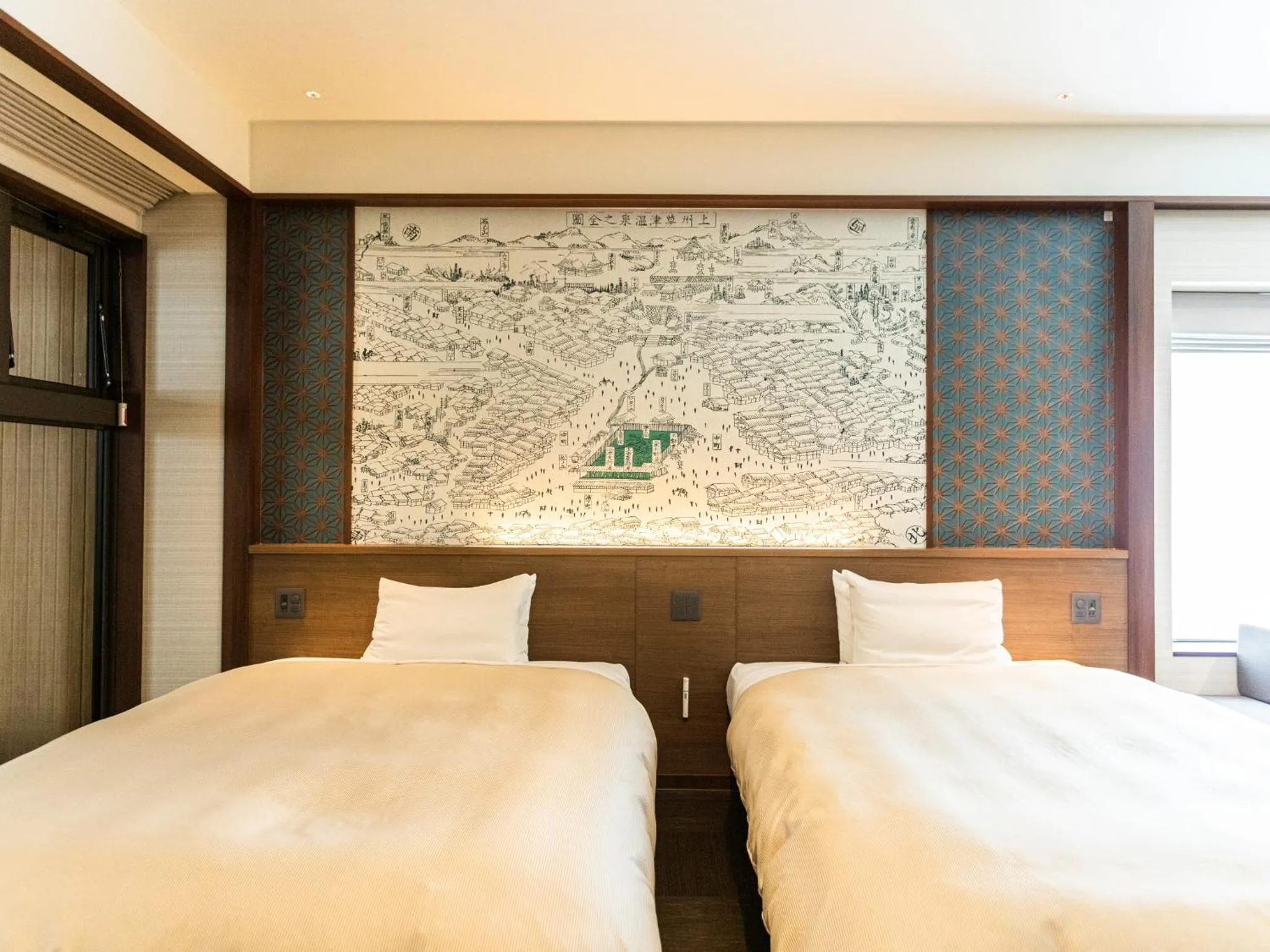 Photo of the whole room in Gensen Ichinoyu