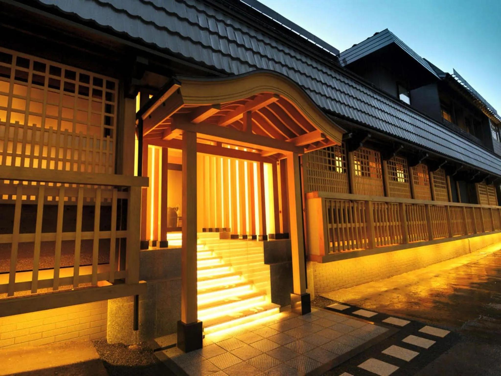 Property building in Gensen Ichinoyu