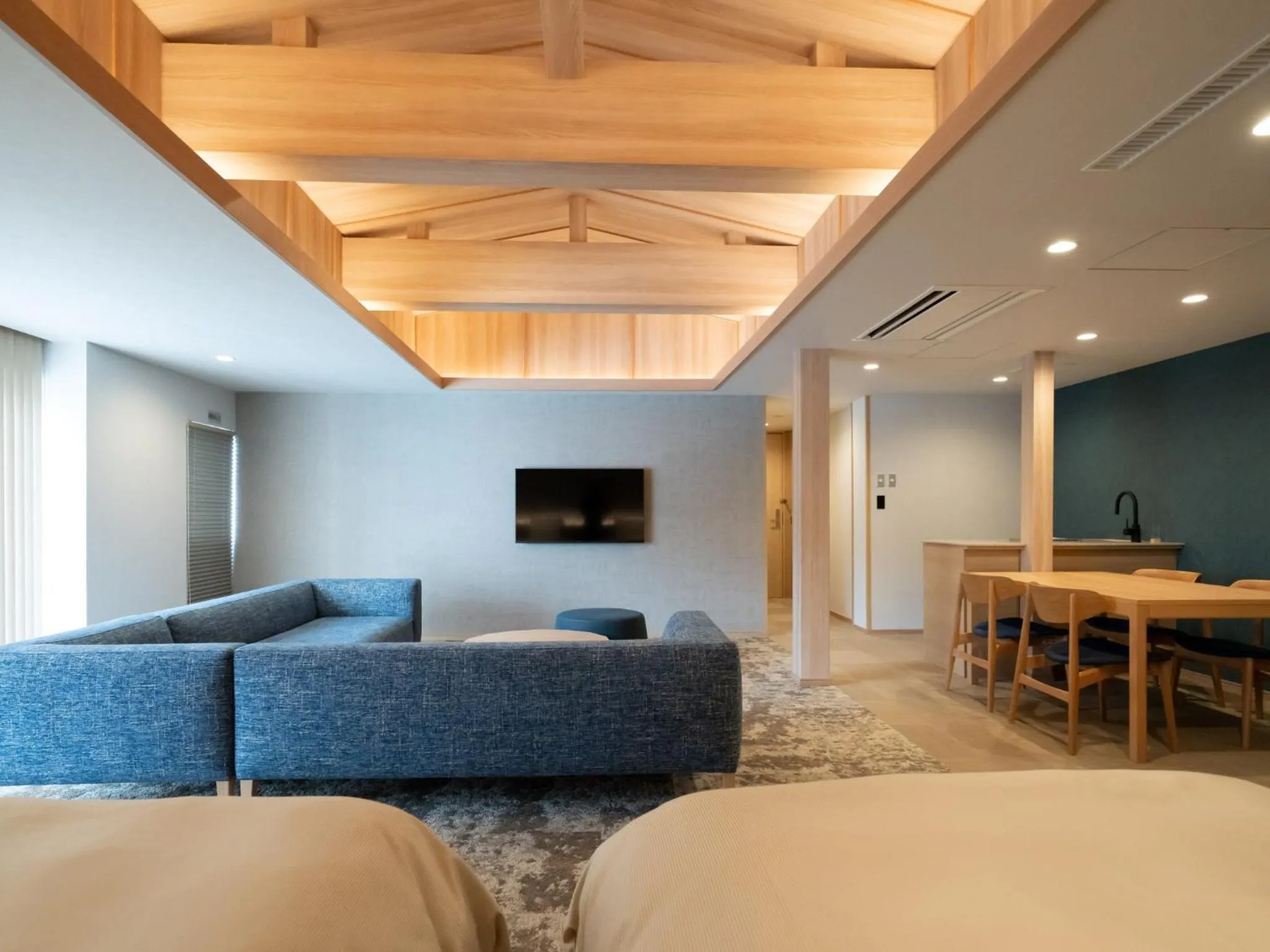 Photo of the whole room in Gensen Ichinoyu