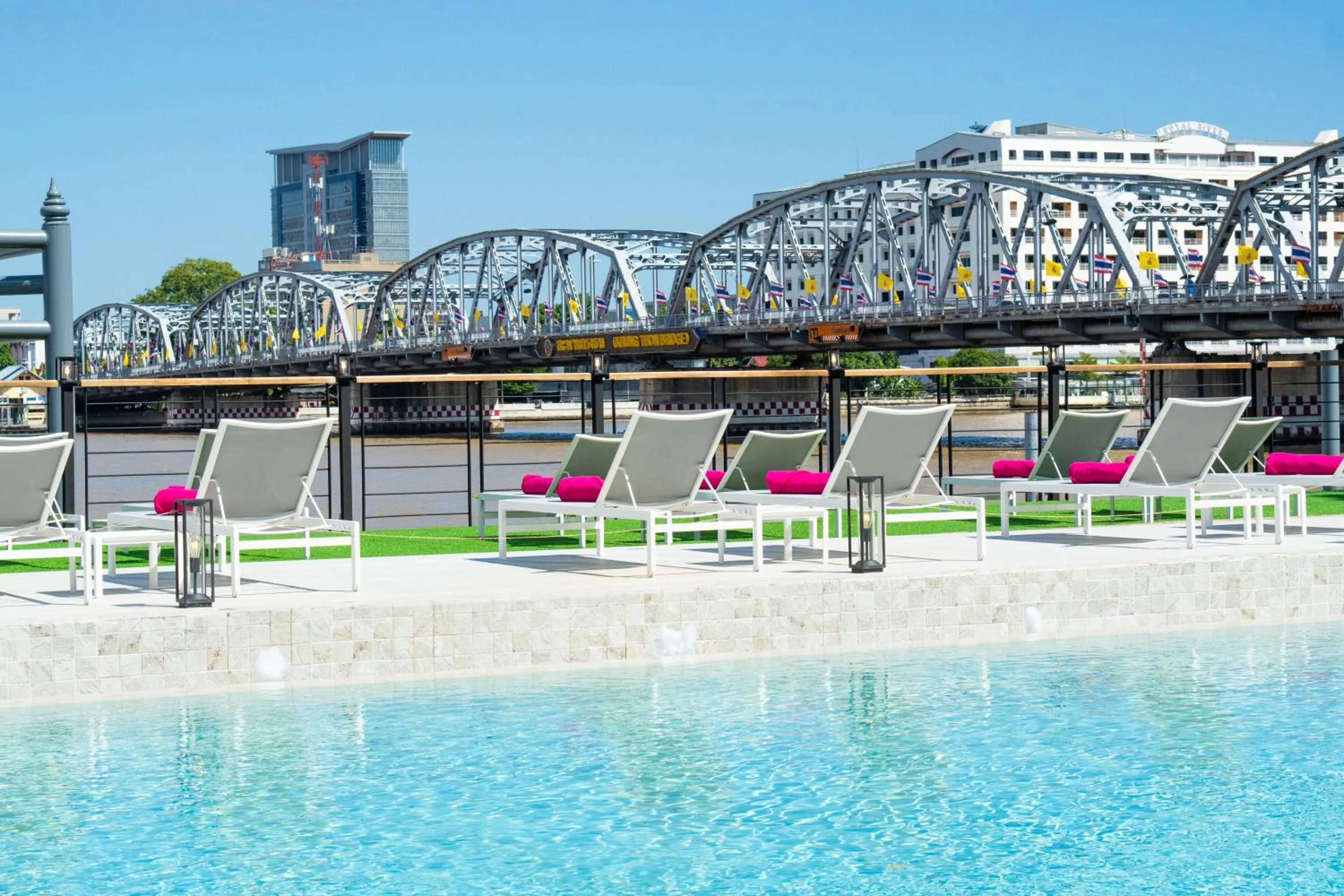 Swimming pool in GLOW Bangkok Riverside