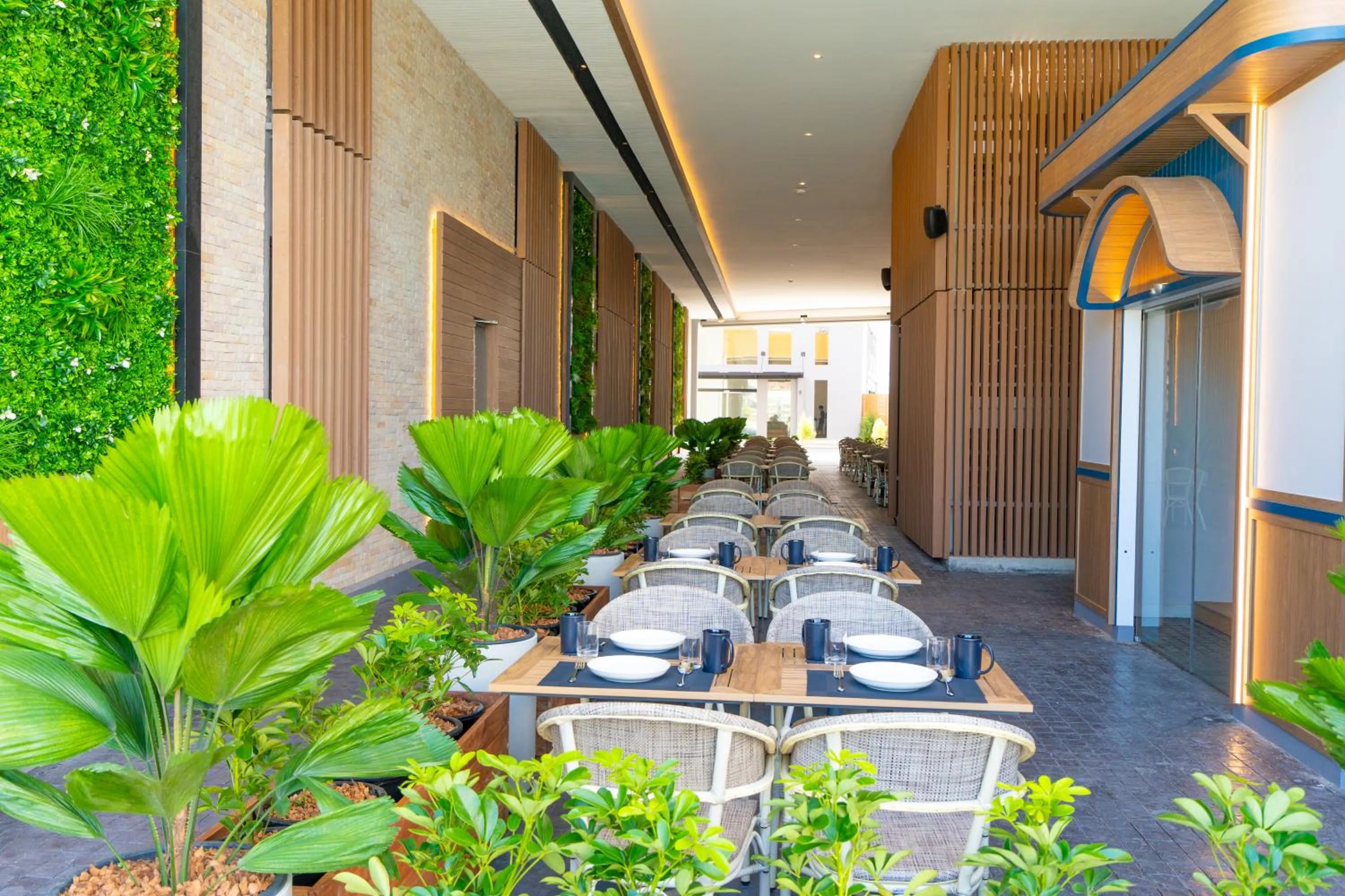 Restaurant/places to eat in GLOW Bangkok Riverside