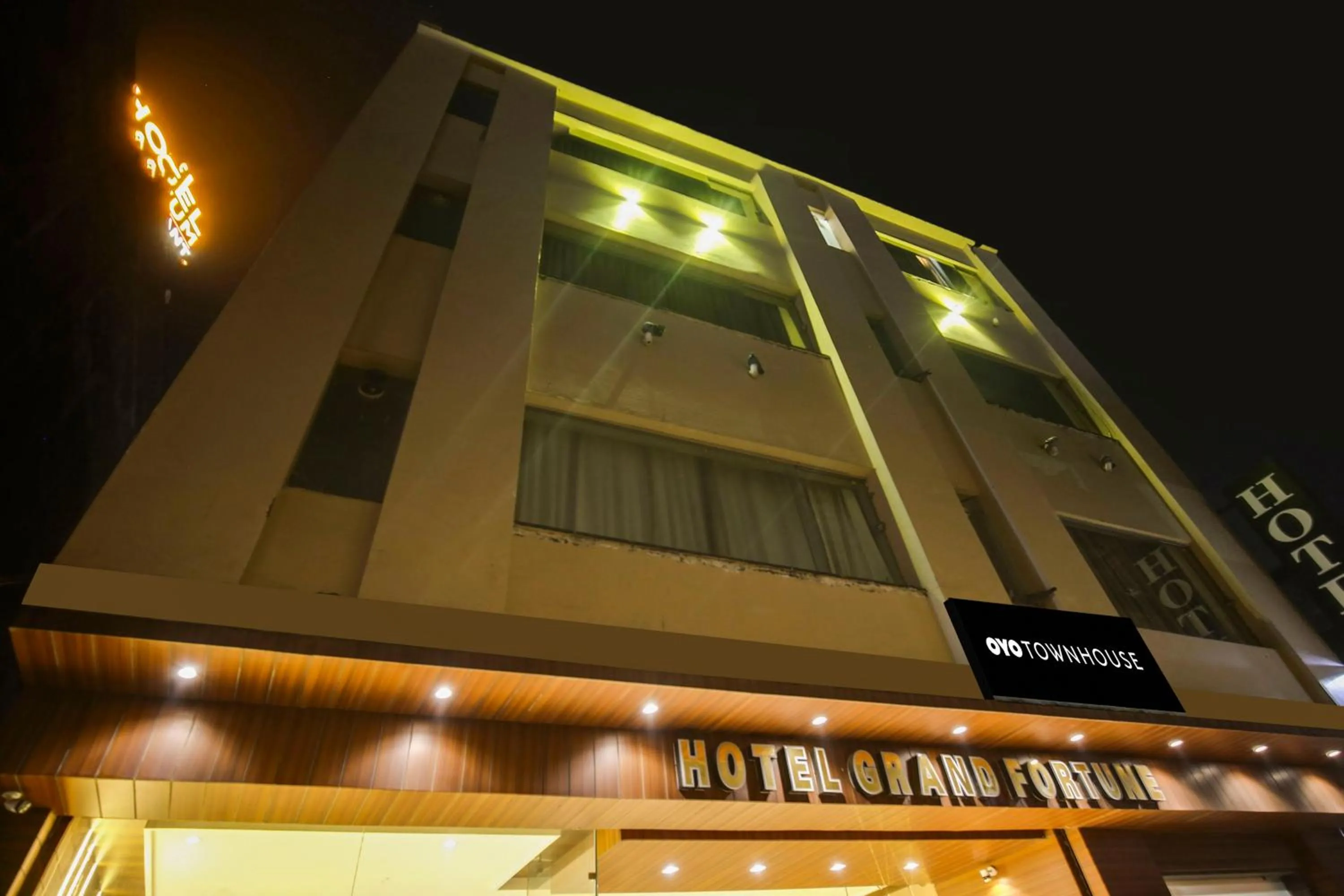 Facade/entrance in Townhouse Grand Fortune