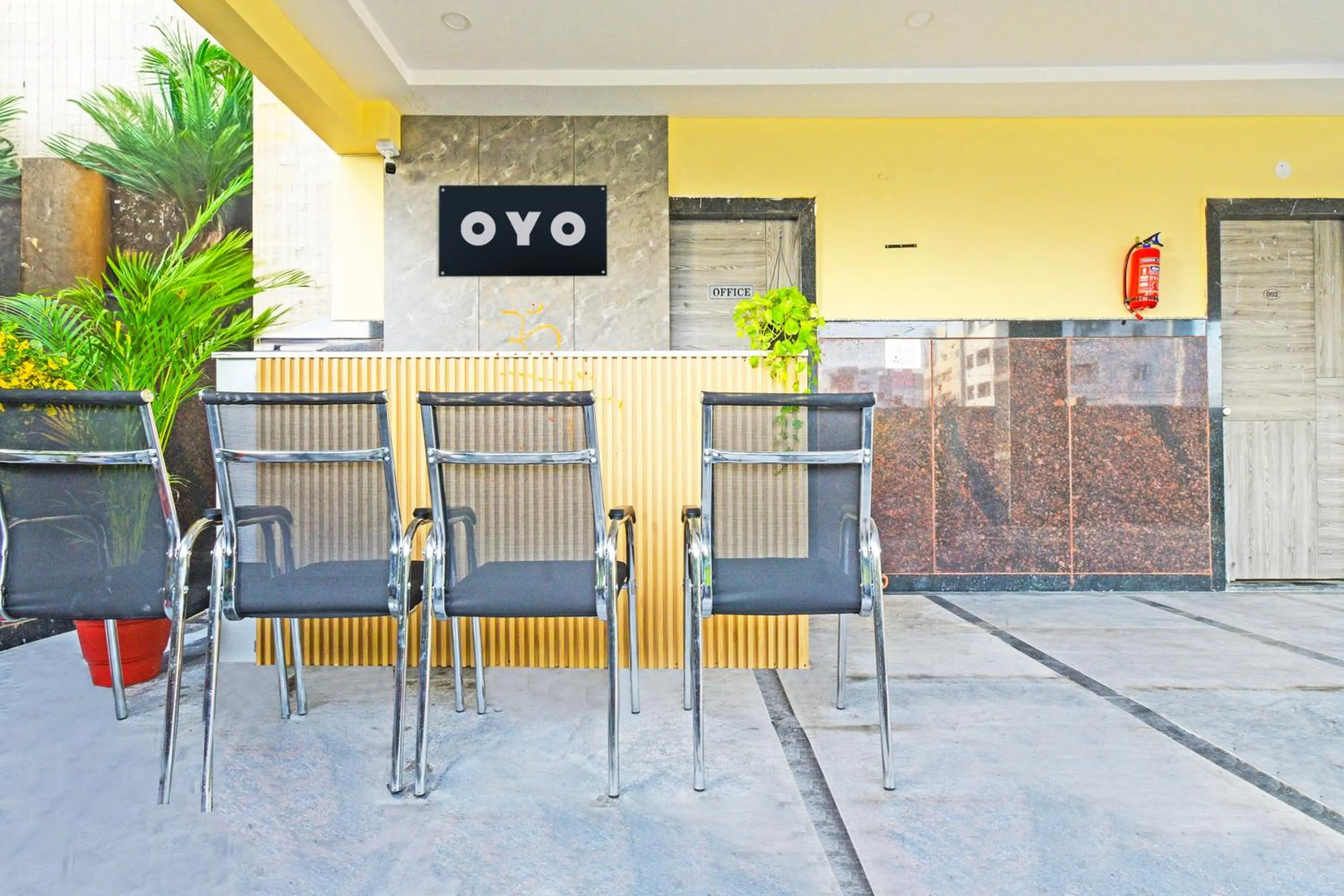 Lobby or reception in Hotel O Vaishnavi Grand