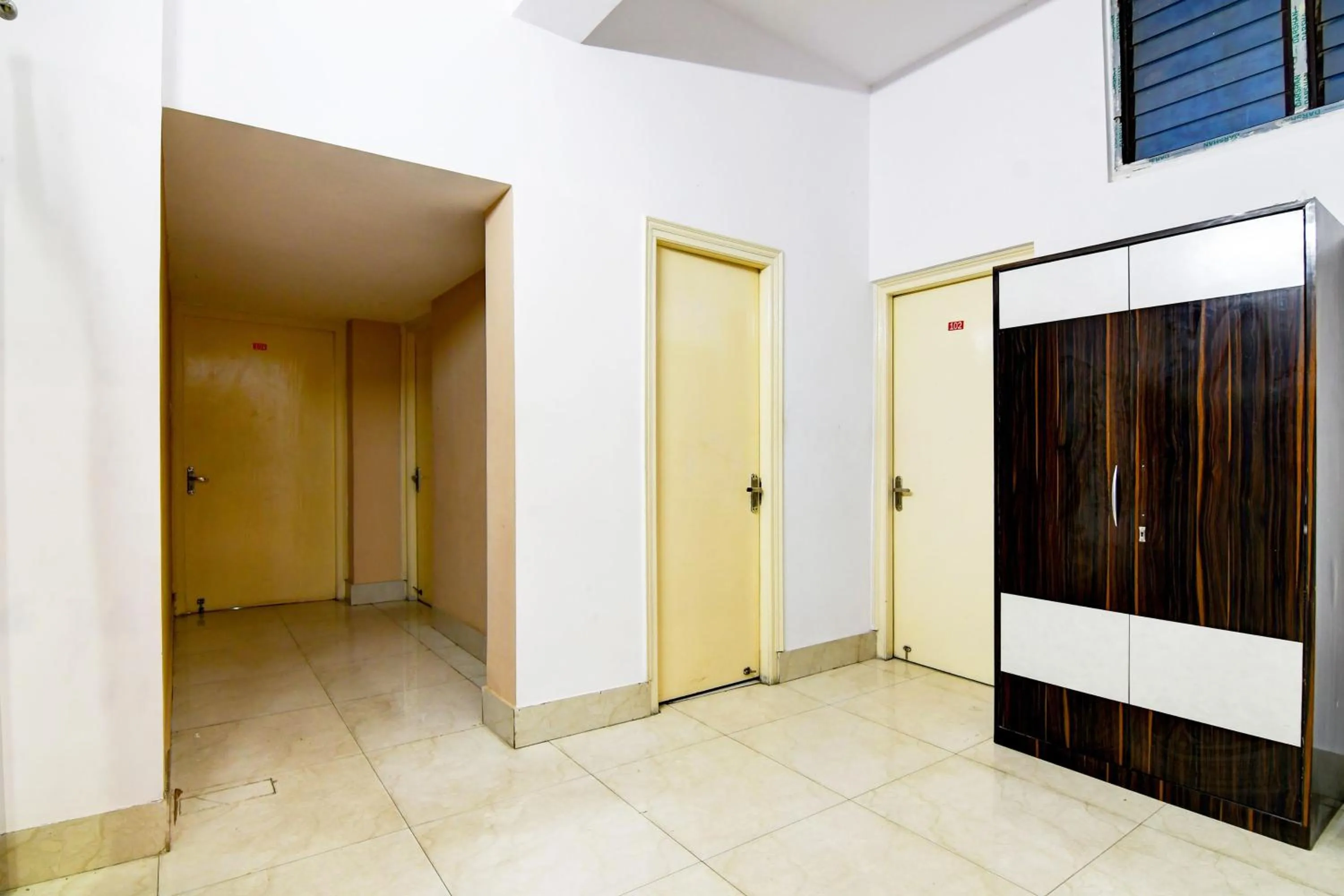 Lobby or reception in Hotel O Royal Garden