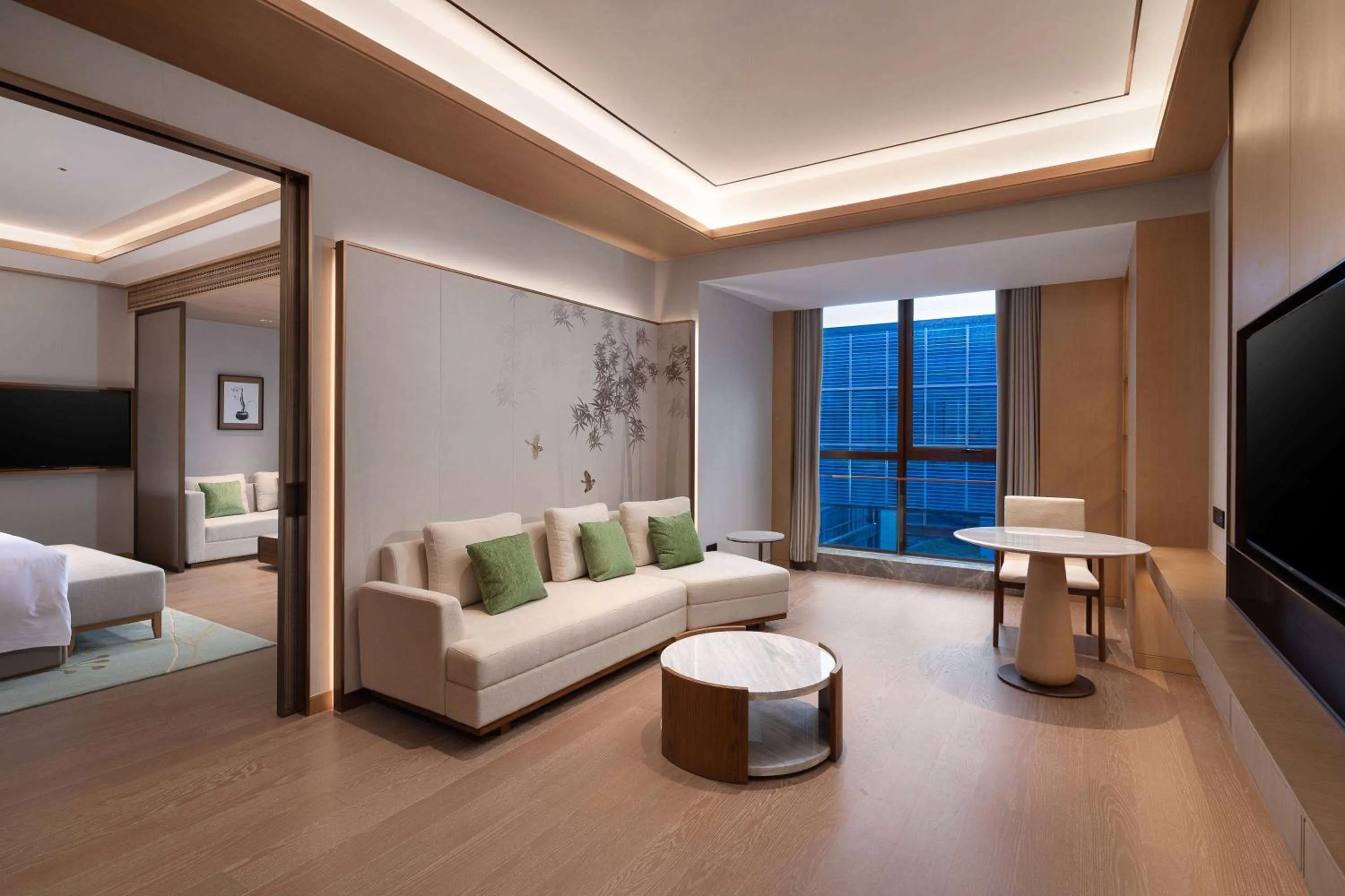 Photo of the whole room, Bed in Wyndham Grand Xinchang Downtown