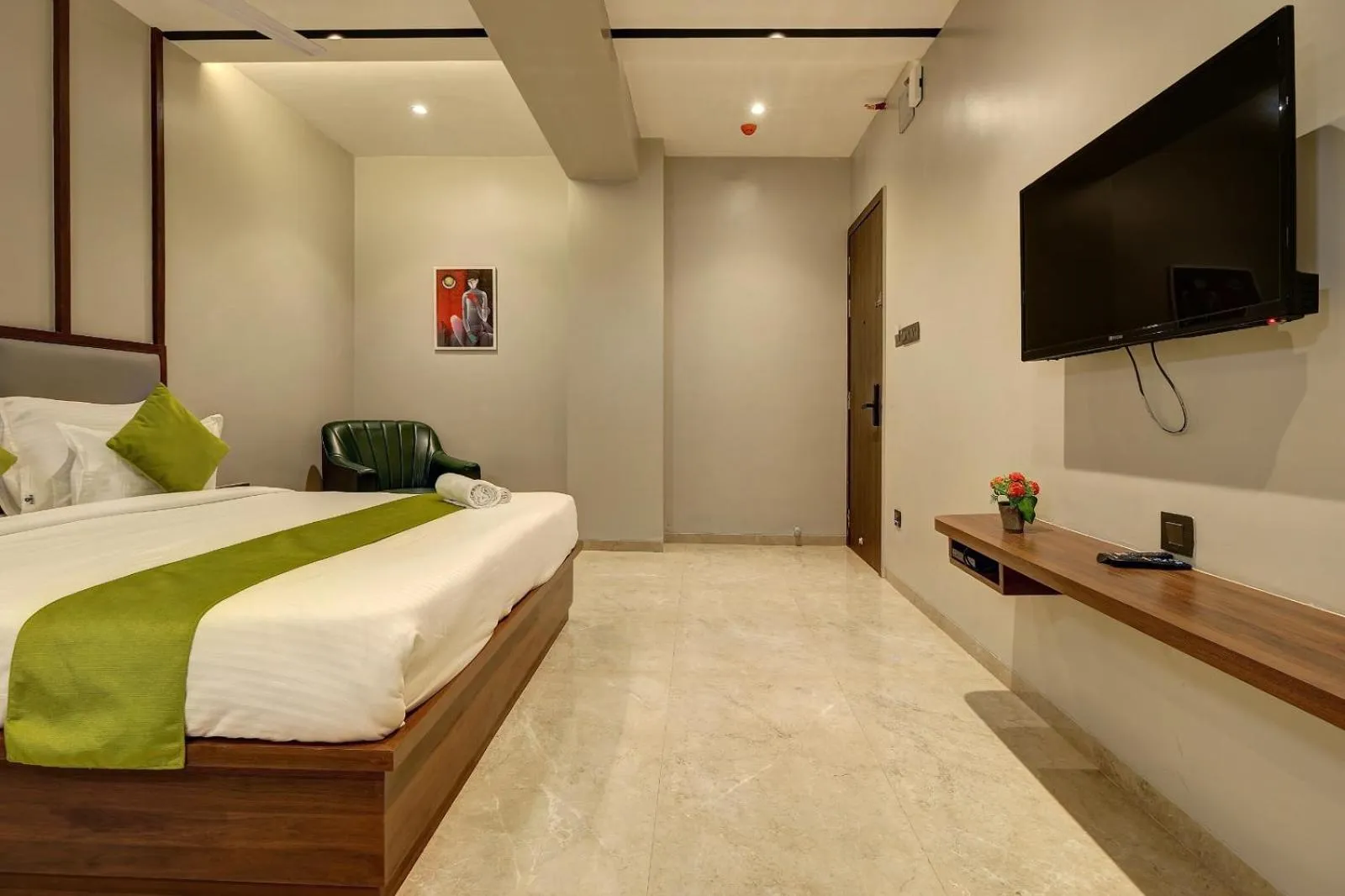 Bed in Magnus Fortune House Business Hotel , Magarpatta