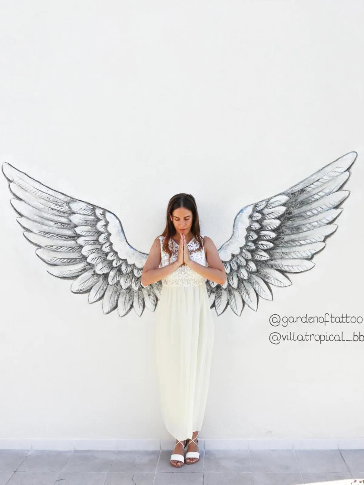 Decorative detail in Villa Tropical